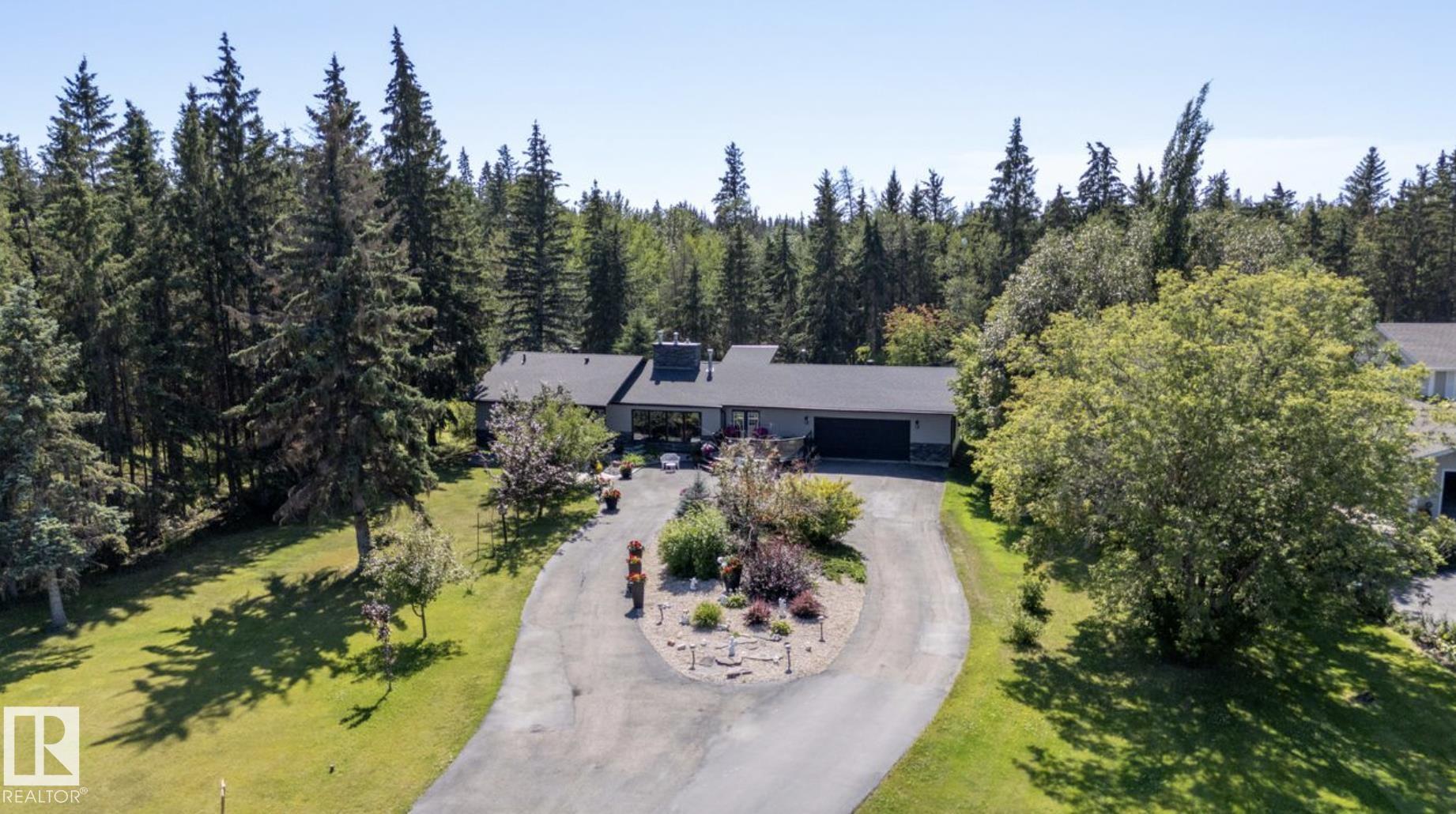 32 Silver Chief, Rural Sturgeon County, AB T8N 1M8