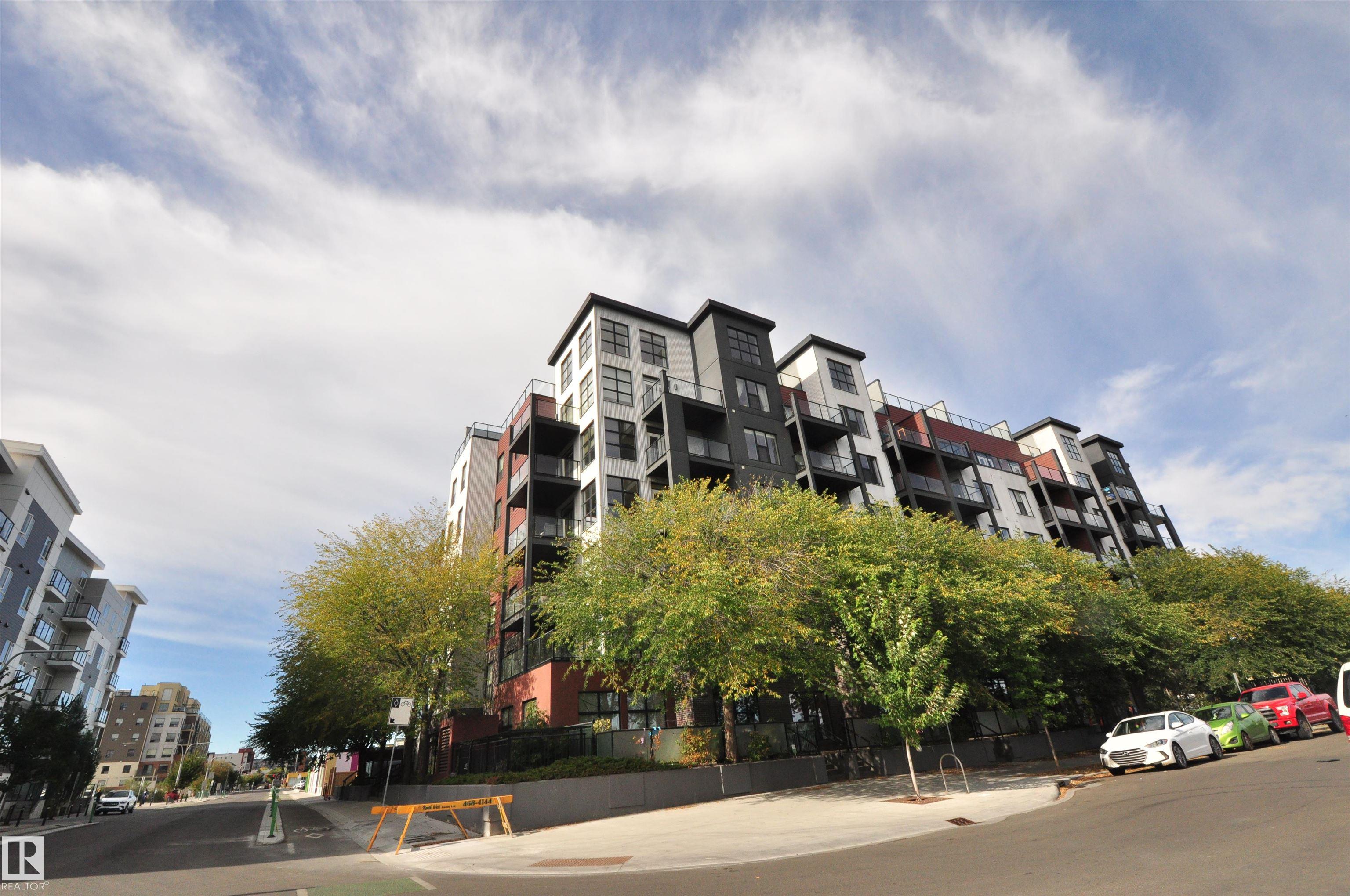 10518 113 Street #407, Edmonton, AB T5H 0C6