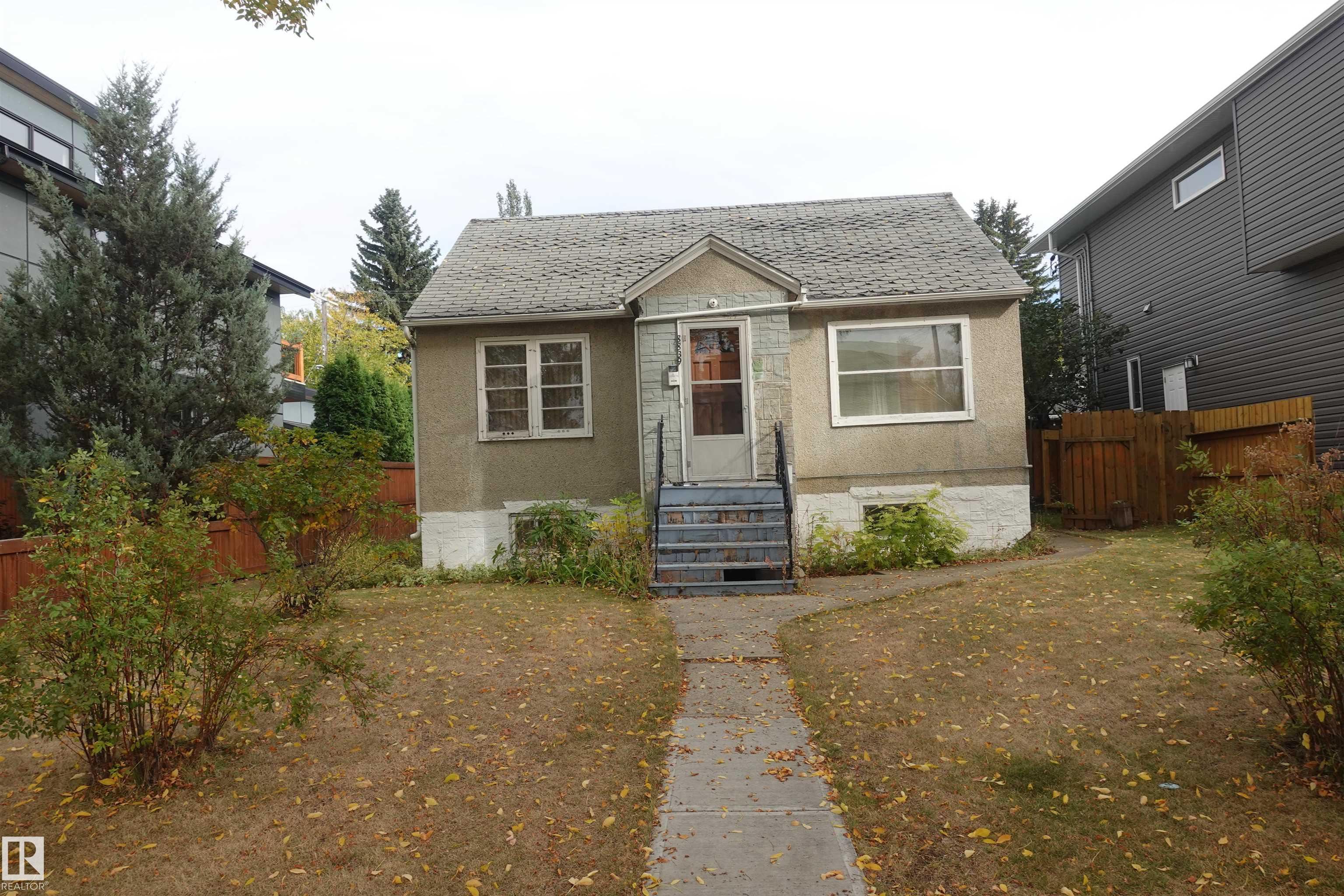 90 St Nw Unit 8839 St, Edmonton, AB T6C 3L7