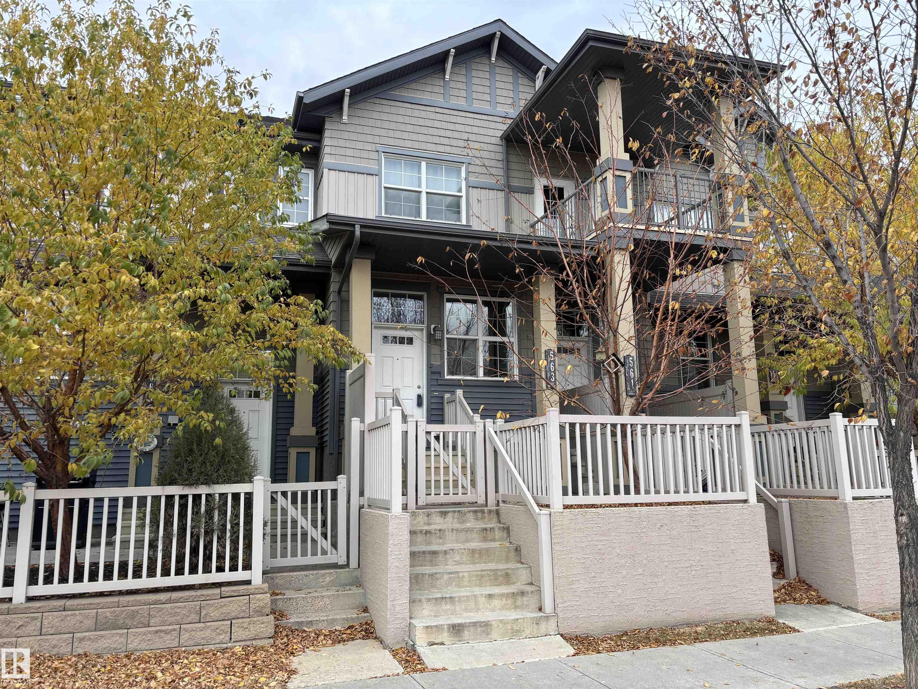 563 Orchards Bv Blvd SW, Edmonton, AB T6X 1V2