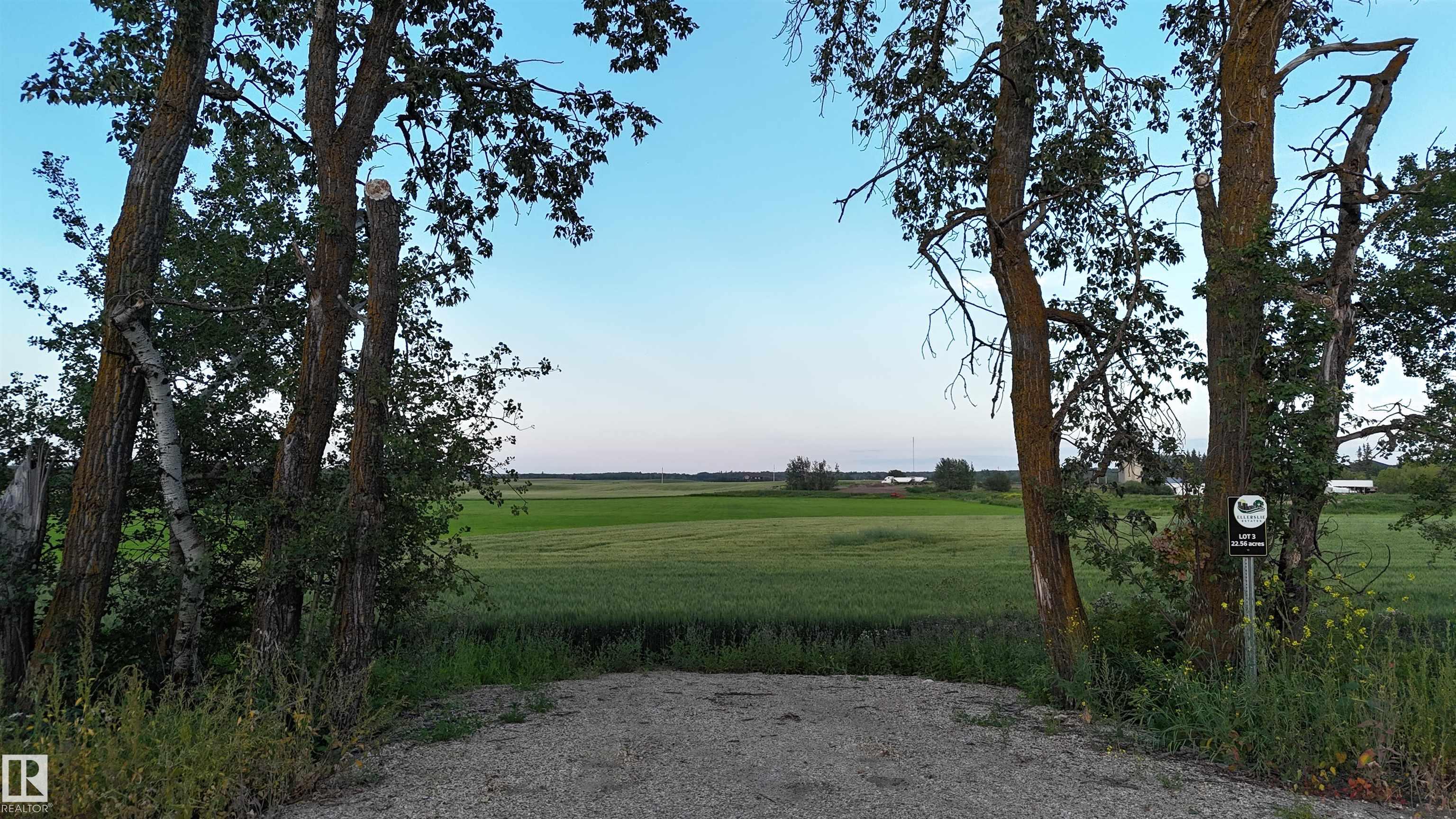 51411 Rr 233, Rural Strathcona County, AB T8B 1L1