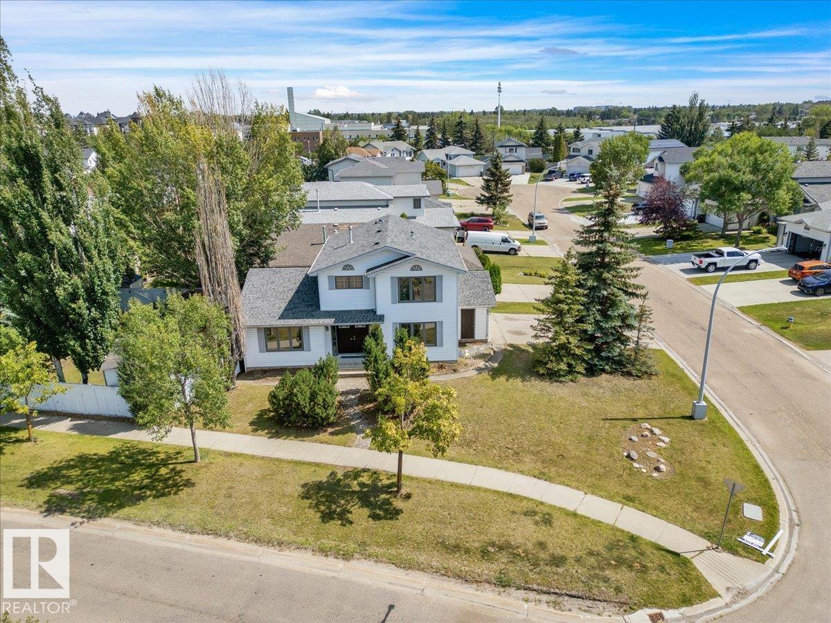 144 Av Nw Unit 12836 Ave, Edmonton, AB T6V 1C7