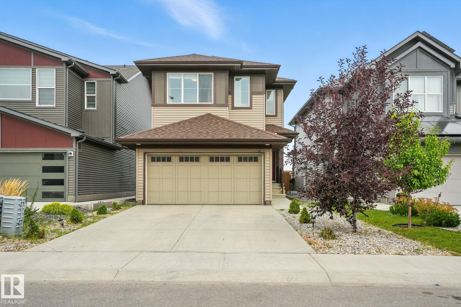 96 Av Nw Unit 22812 Ave, Edmonton, AB T5T 7M5
