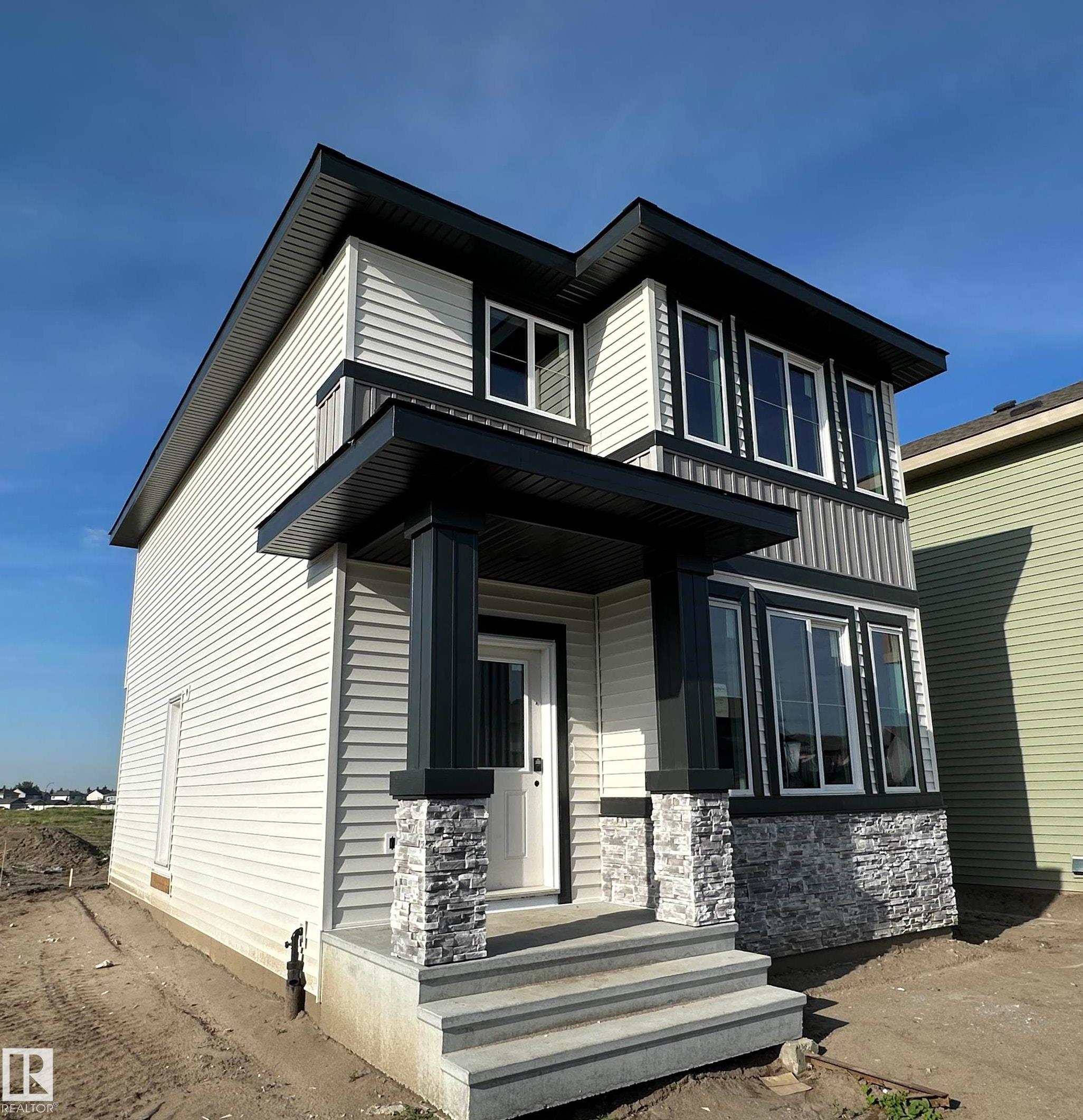 25 Ficus Way, Fort Saskatchewan, AB T8L 0Z6