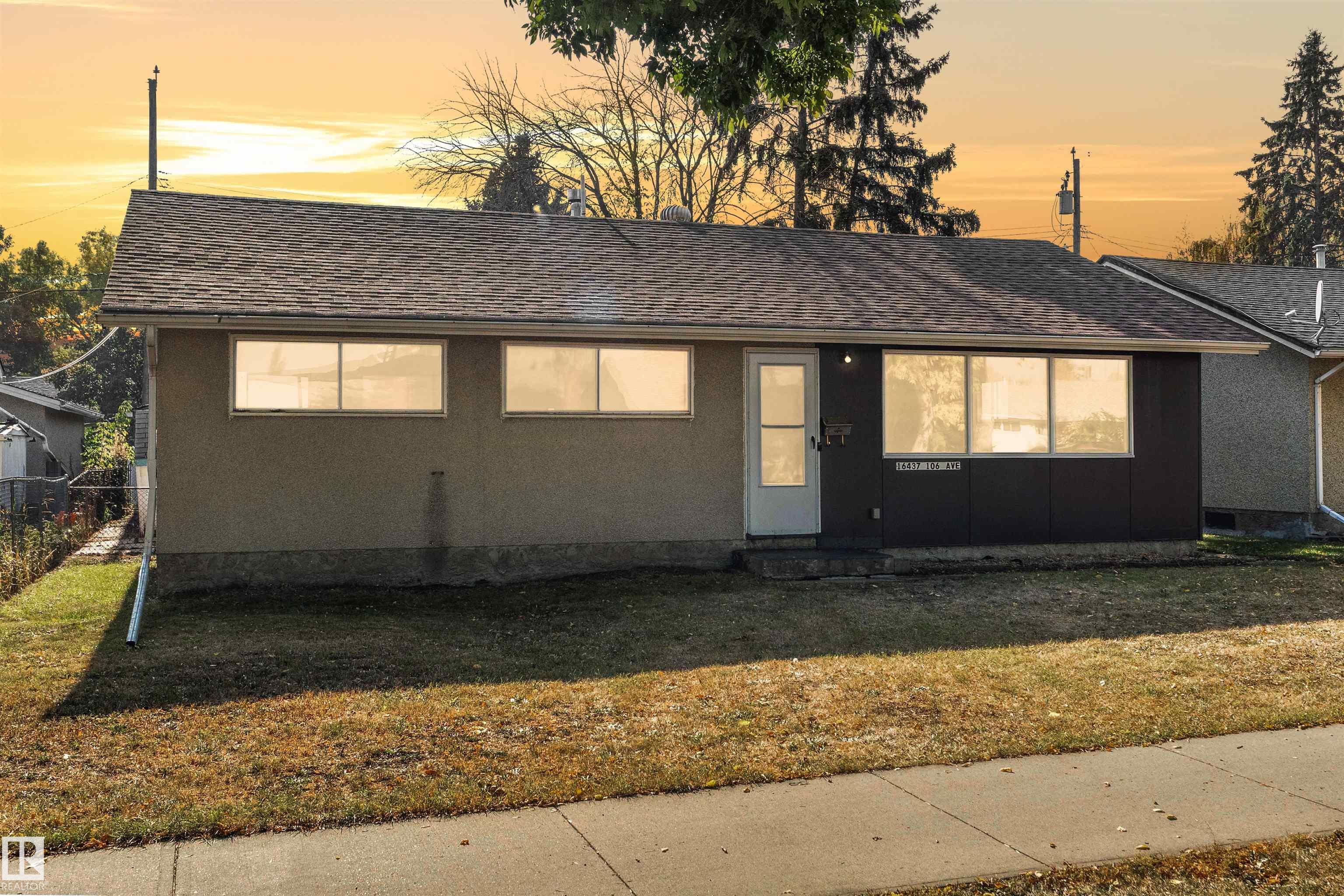 106 Av Nw Unit 16437 Ave, Edmonton, AB T5P 0X1