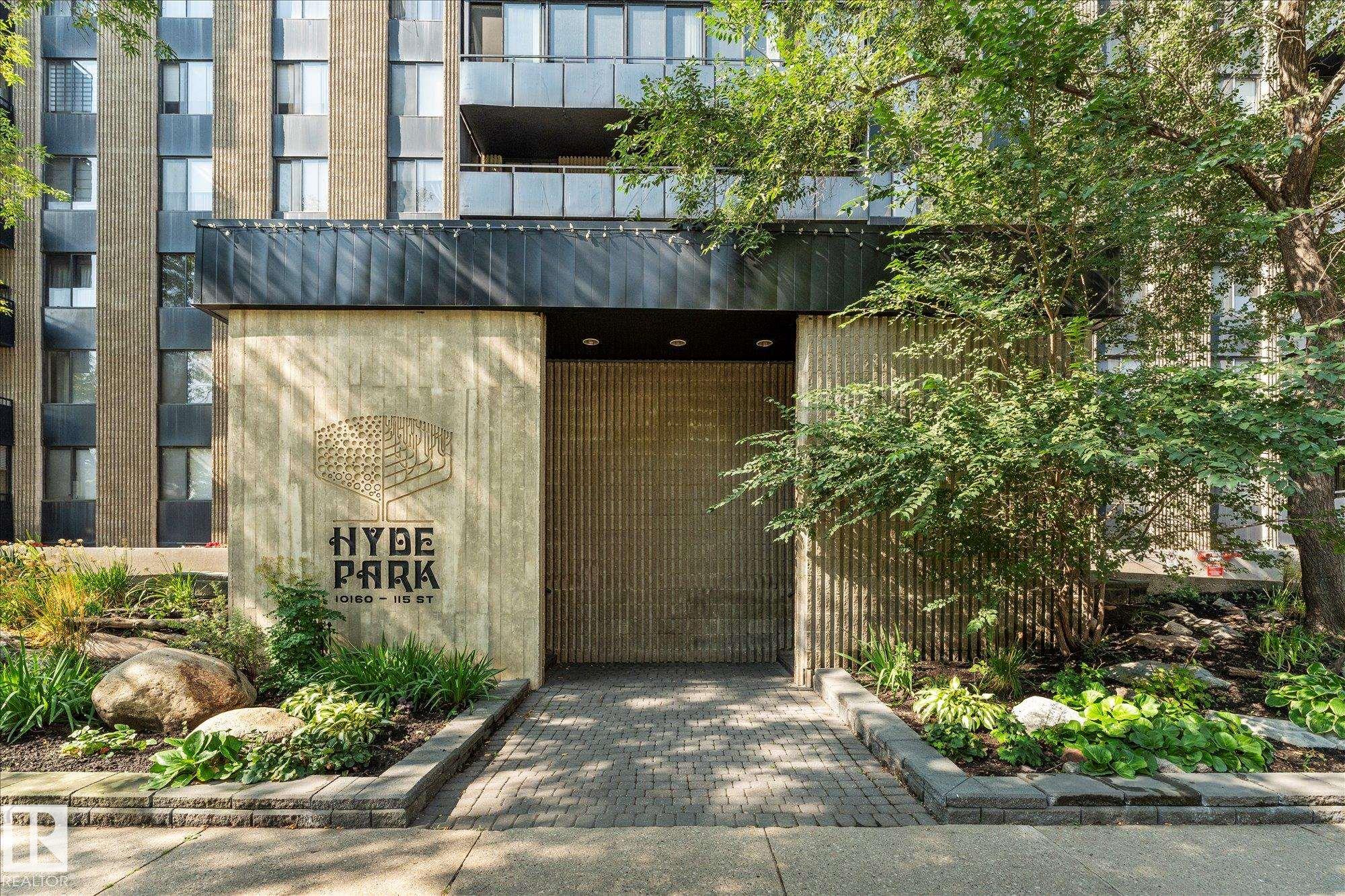 10160 115 Street Northwest #401, Edmonton, AB T5K 1T6