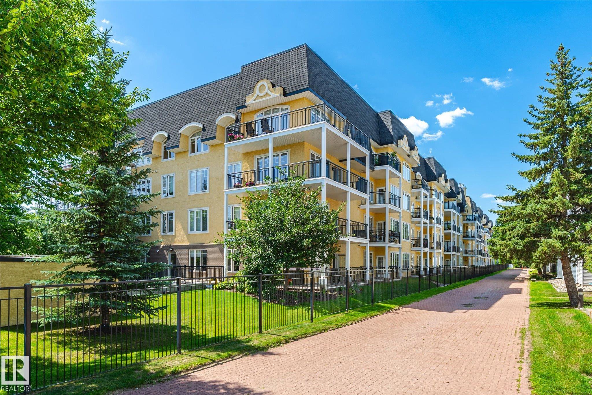9820 165 Street Northwest #111, Edmonton, AB T5P 0N3