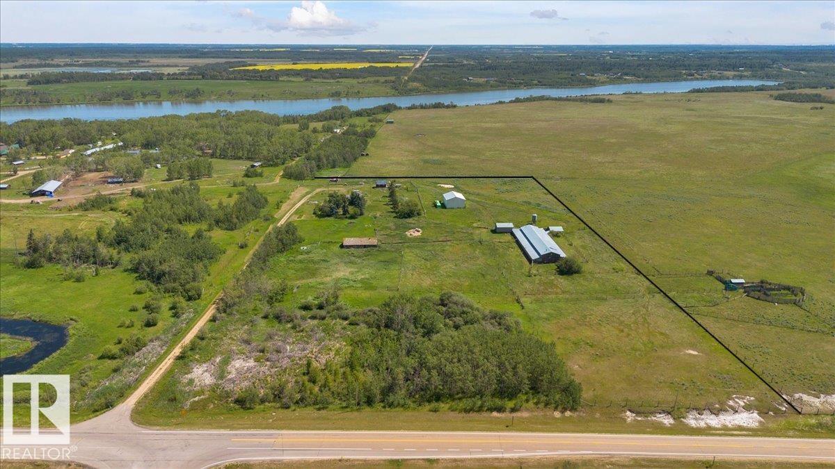 23427 Twp Rd 574, Rural Sturgeon County, AB T8R 1L2