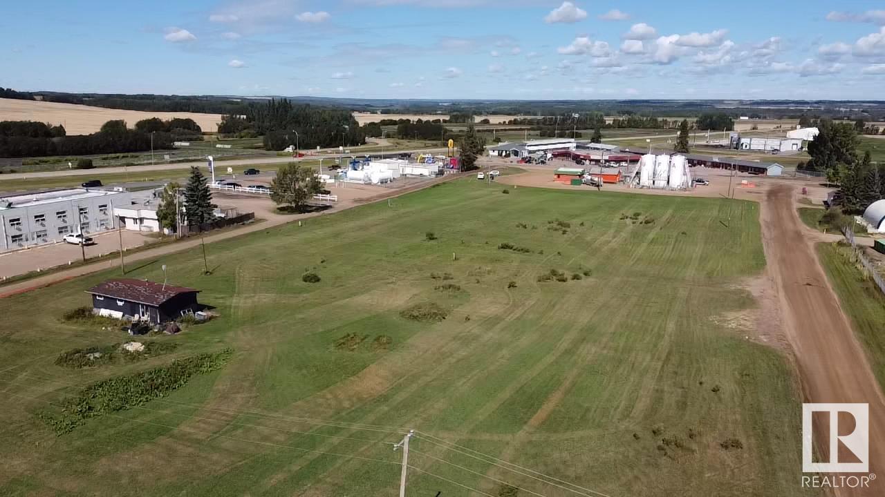 54 St Unit 4204 St, Smoky Lake, AB T0A 3C0