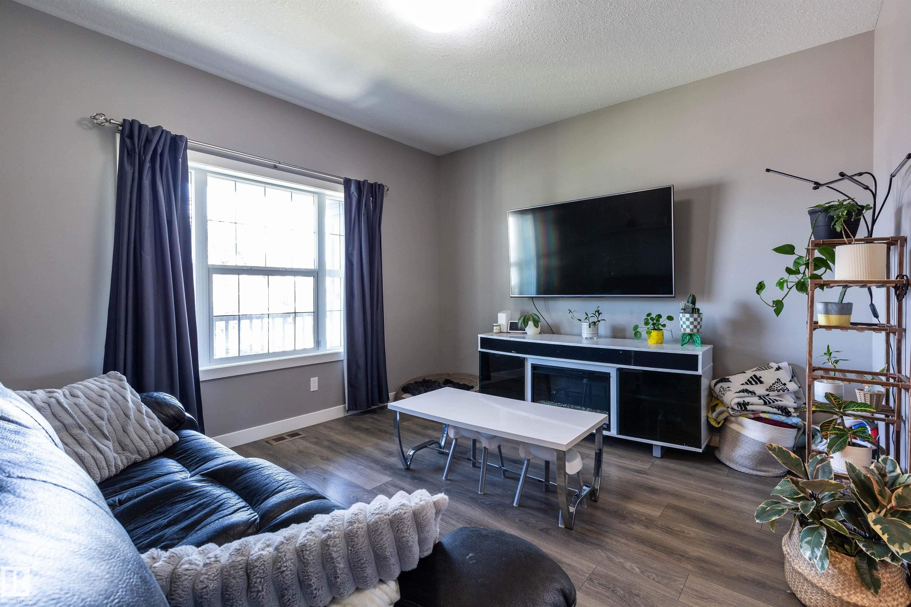 , Edmonton, AB T5Y 0W8