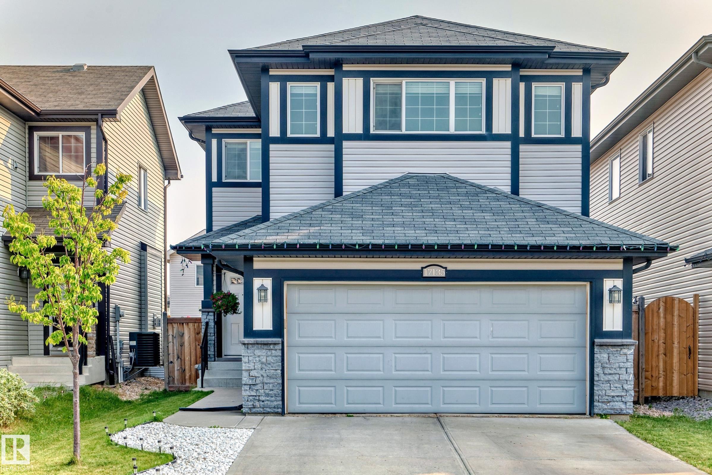 47 St Nw Unit 17135 St, Edmonton, AB T5Y 3P4