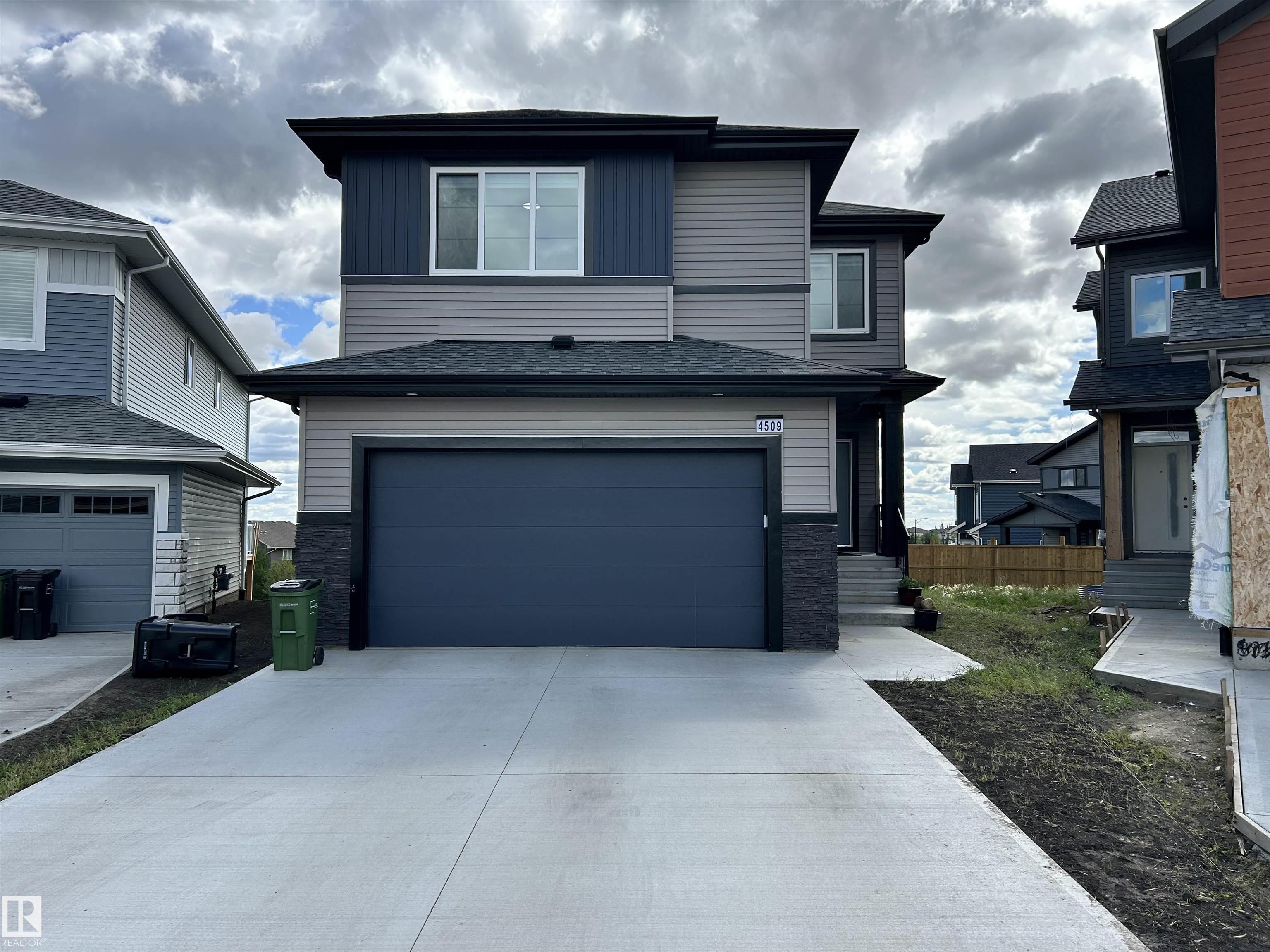 170 Av Nw Unit 4509 Ave #a, Edmonton, AB T5Y 4C9