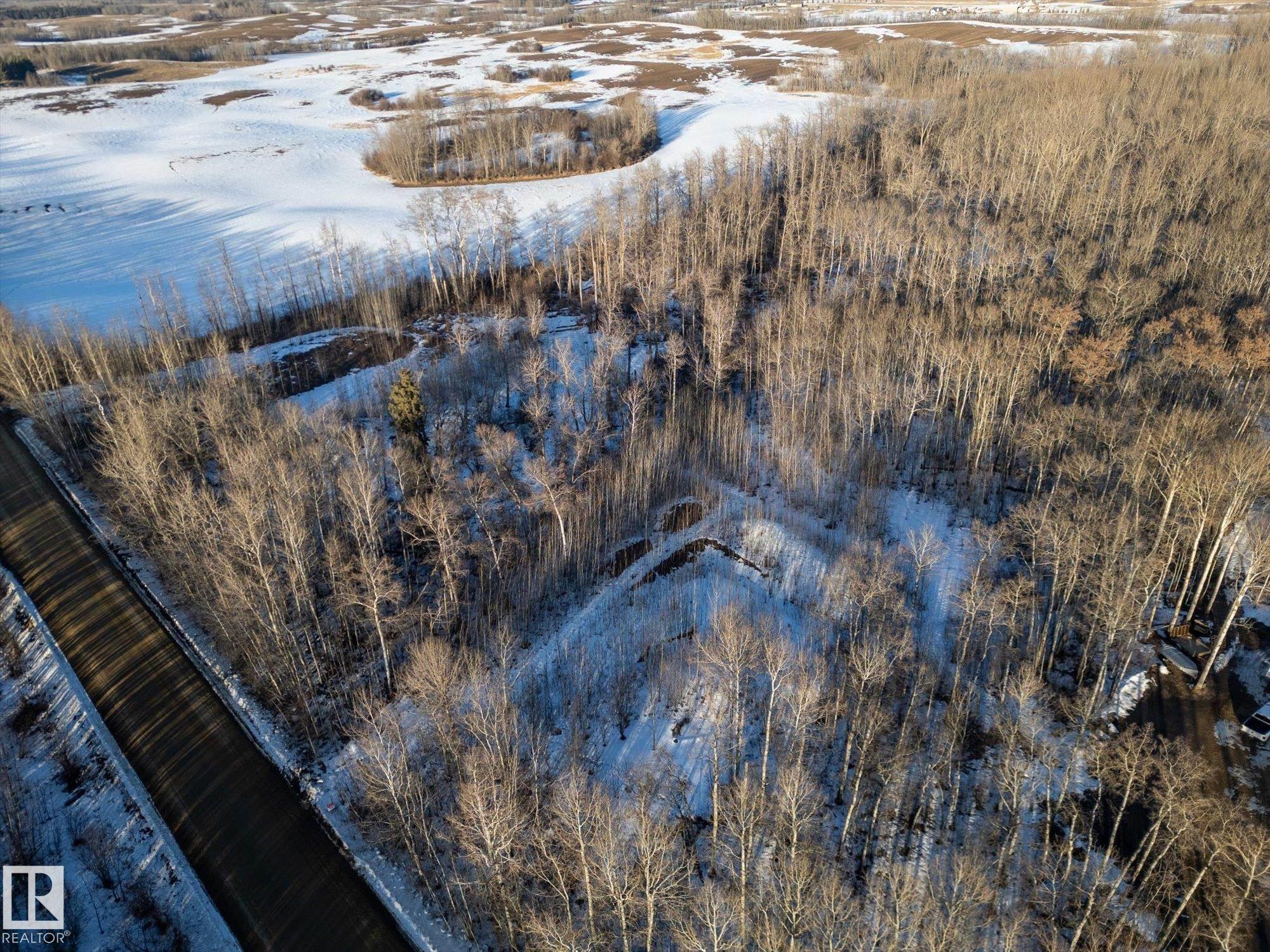 52229 Rge Road 15, Rural Parkland County, AB T7Y 2E6