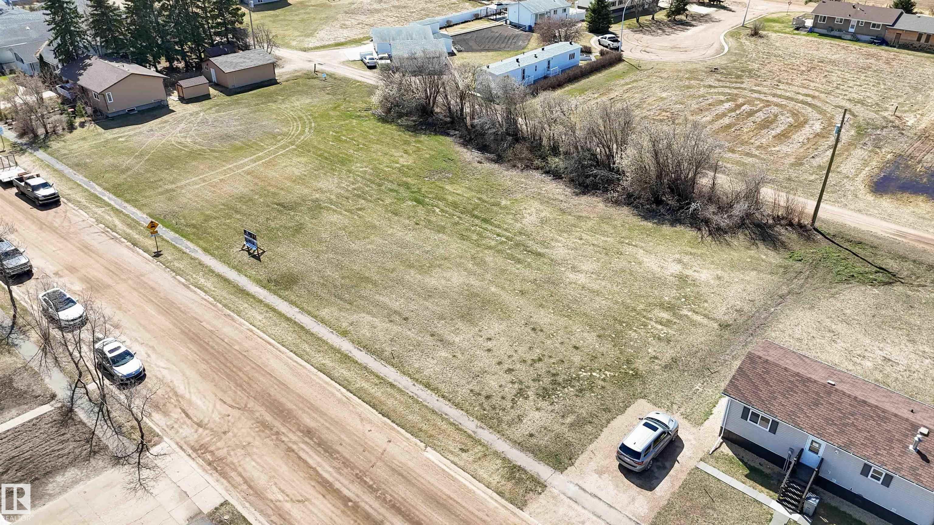 6 St Unit 436 St, Thorhild, AB T0A 3J0