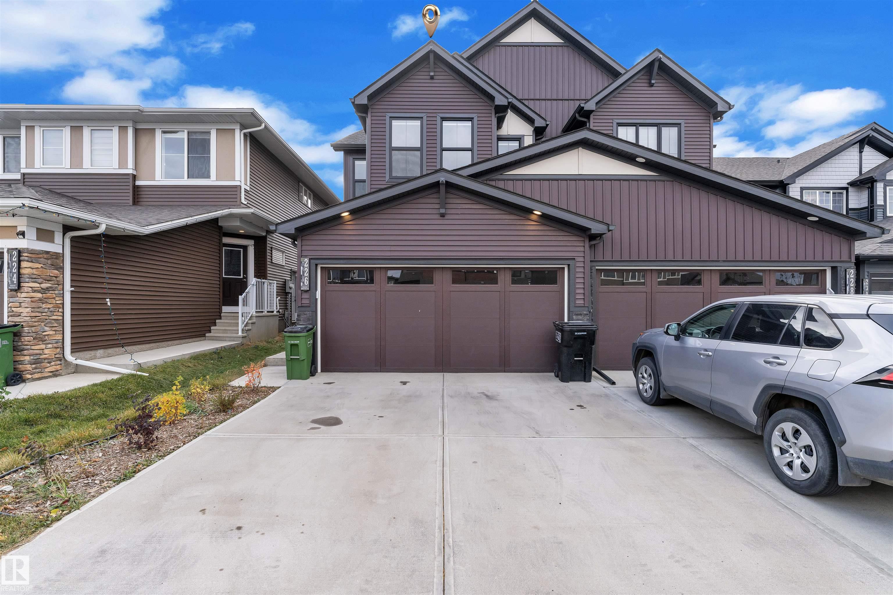226 Orchards Bv Blvd SW, Edmonton, AB T6X 2G9