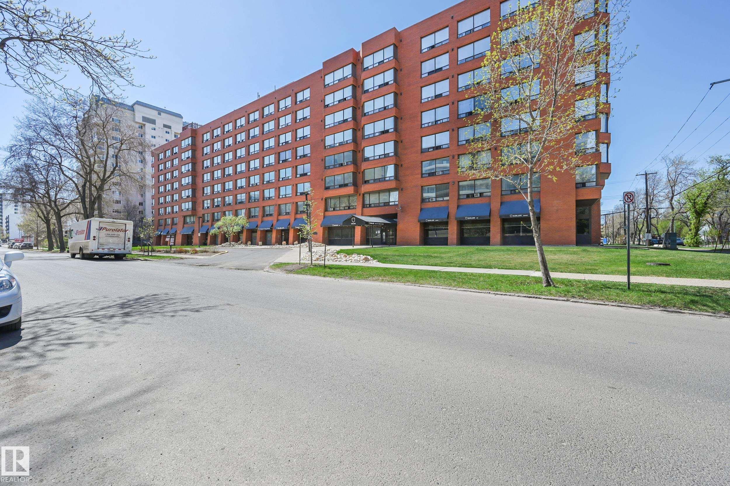10160 114 Street Northwest #723, Edmonton, AB T5K 2L2