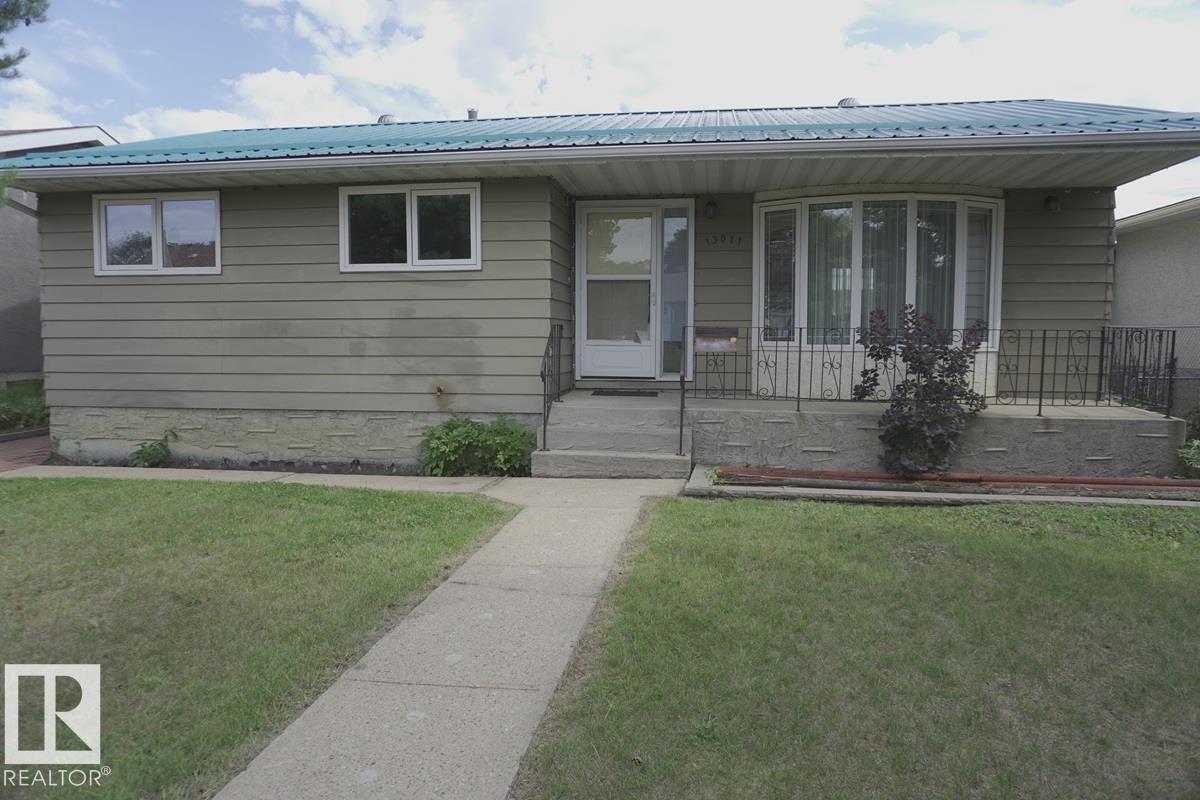123 St Nw Unit 13011 St, Edmonton, AB T5J 0J8