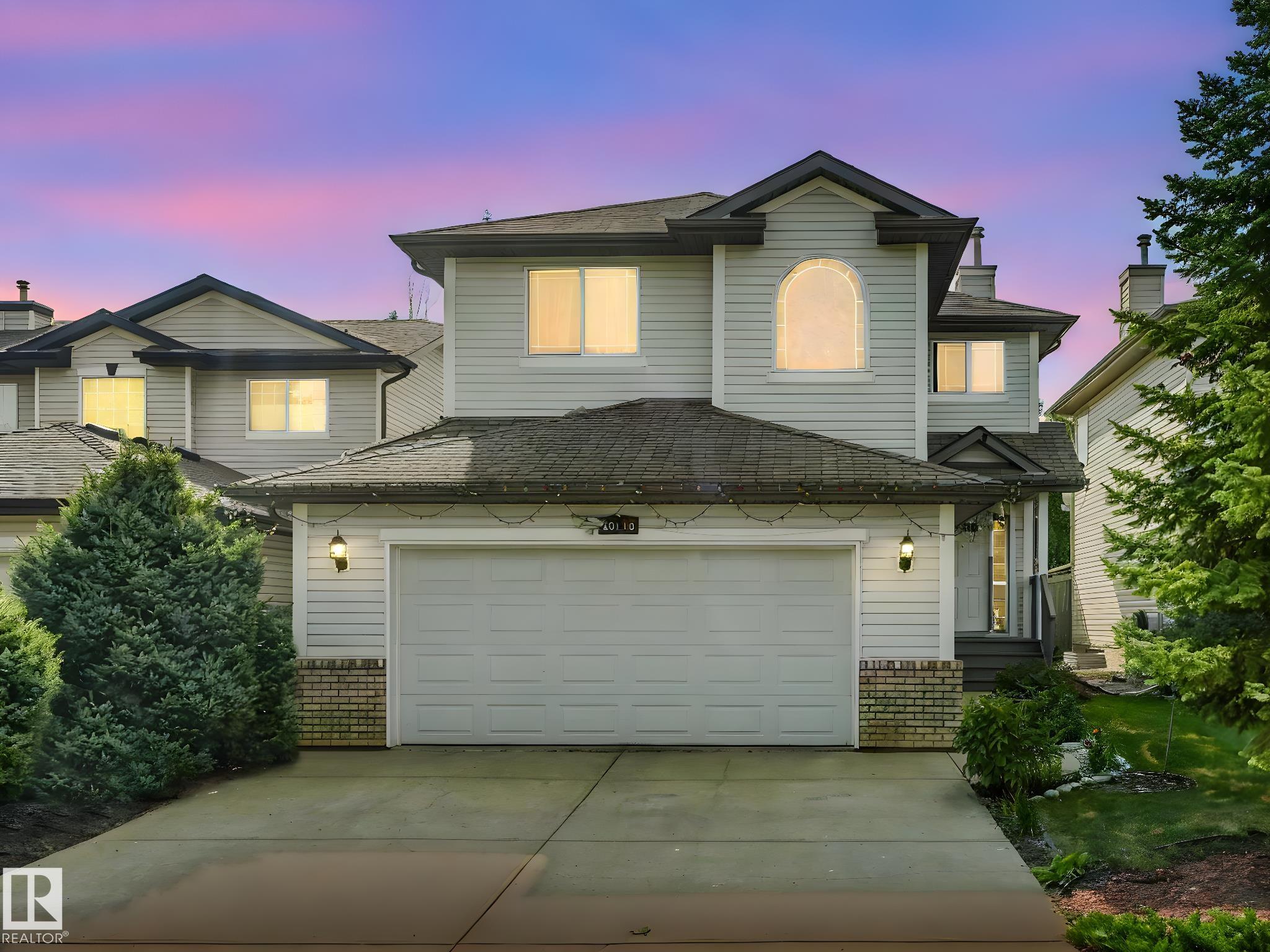 46 Av Nw Unit 20115 Ave, Edmonton, AB T6M 2X9