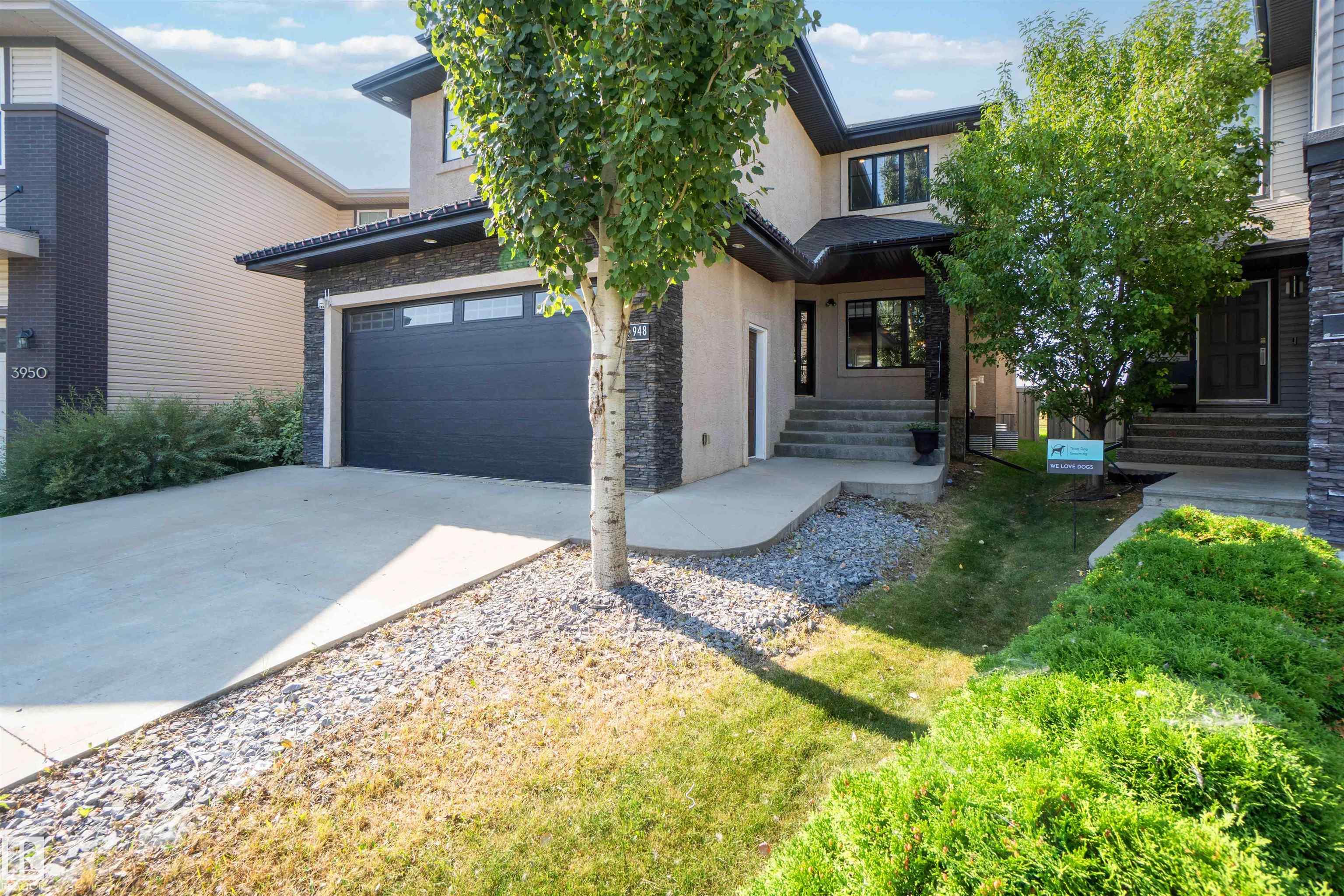 3948 Claxton Lo Loop SW, Edmonton, AB T6W 1Y7