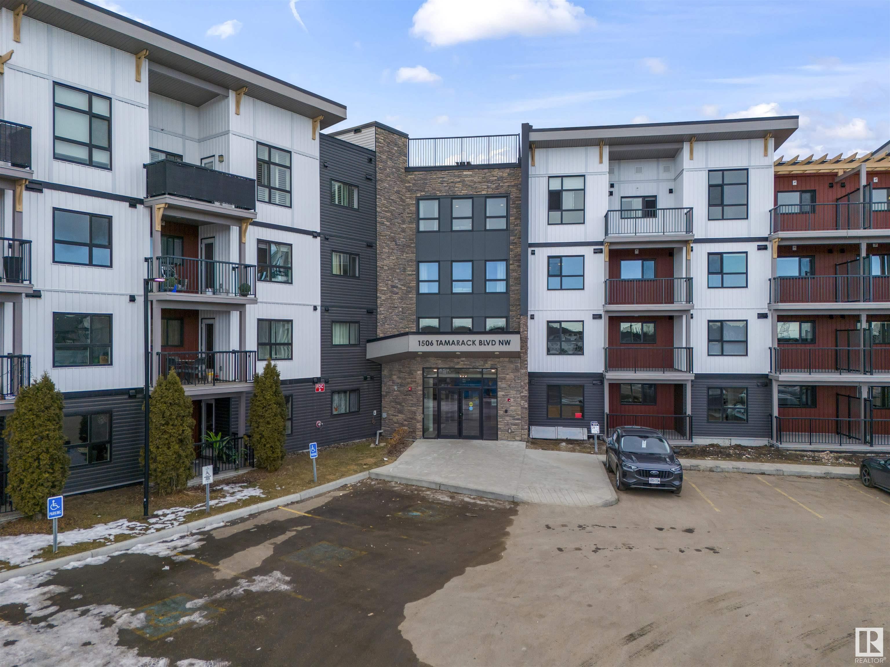 1506 Tamarack Boulevard Northwest #310, Edmonton, AB T6T 2J5