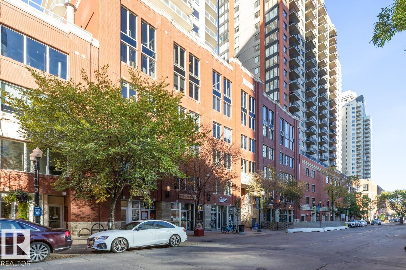 10152 104 Street Northwest #1004, Edmonton, AB T5J 0B6