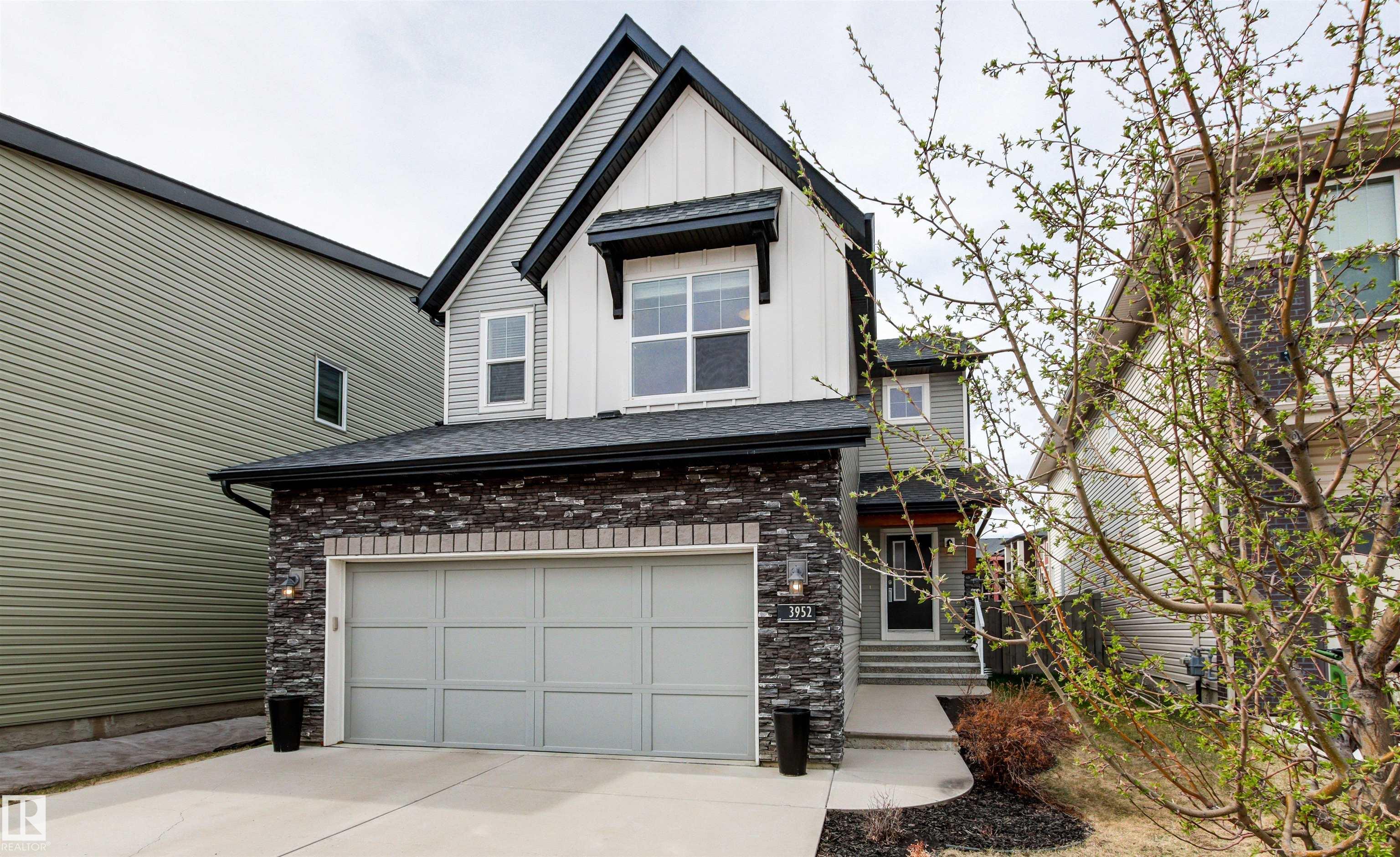 3952 Claxton Lo Loop SW, Edmonton, AB T6W 1Y7