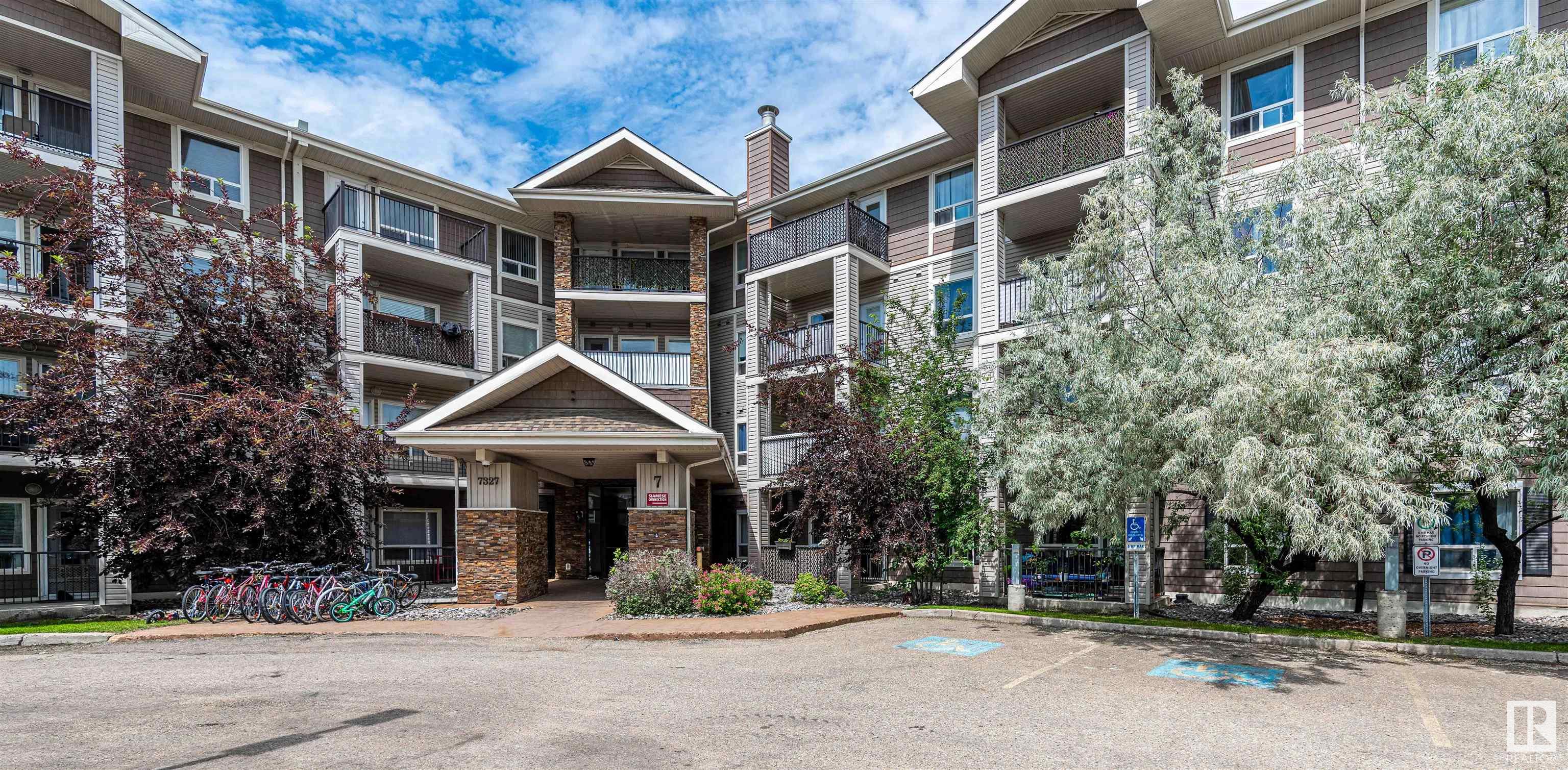 7327 Terwillegar Drive South Northwest #7224, Edmonton, AB T6R 0L8