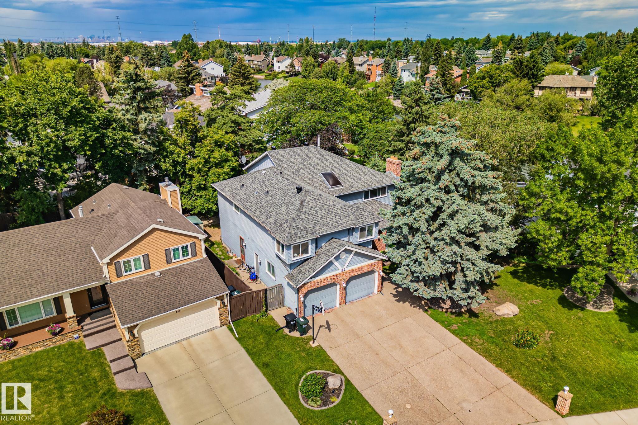 122 Village Do Downs, Sherwood Park, AB T8A 4L6
