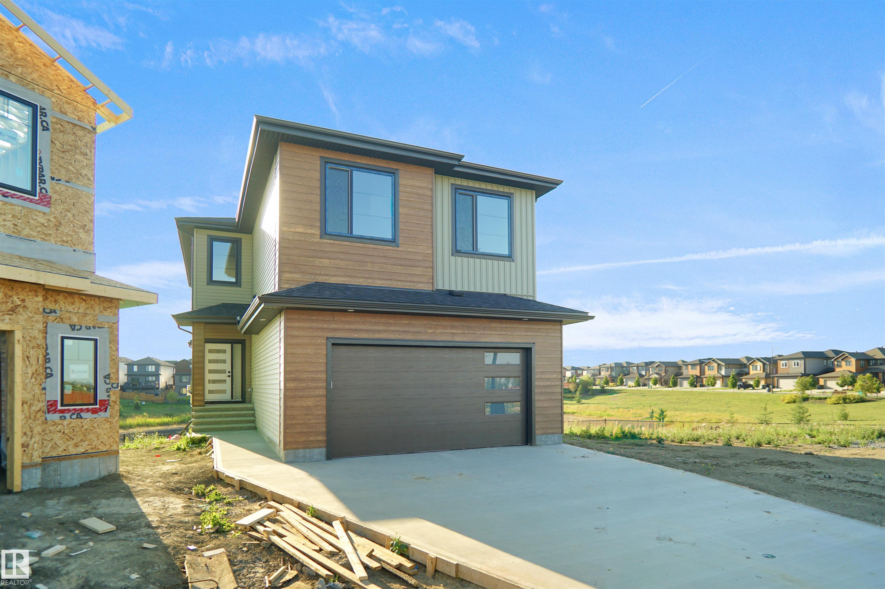 11 Trill Pt, Spruce Grove, AB T7X 4E2