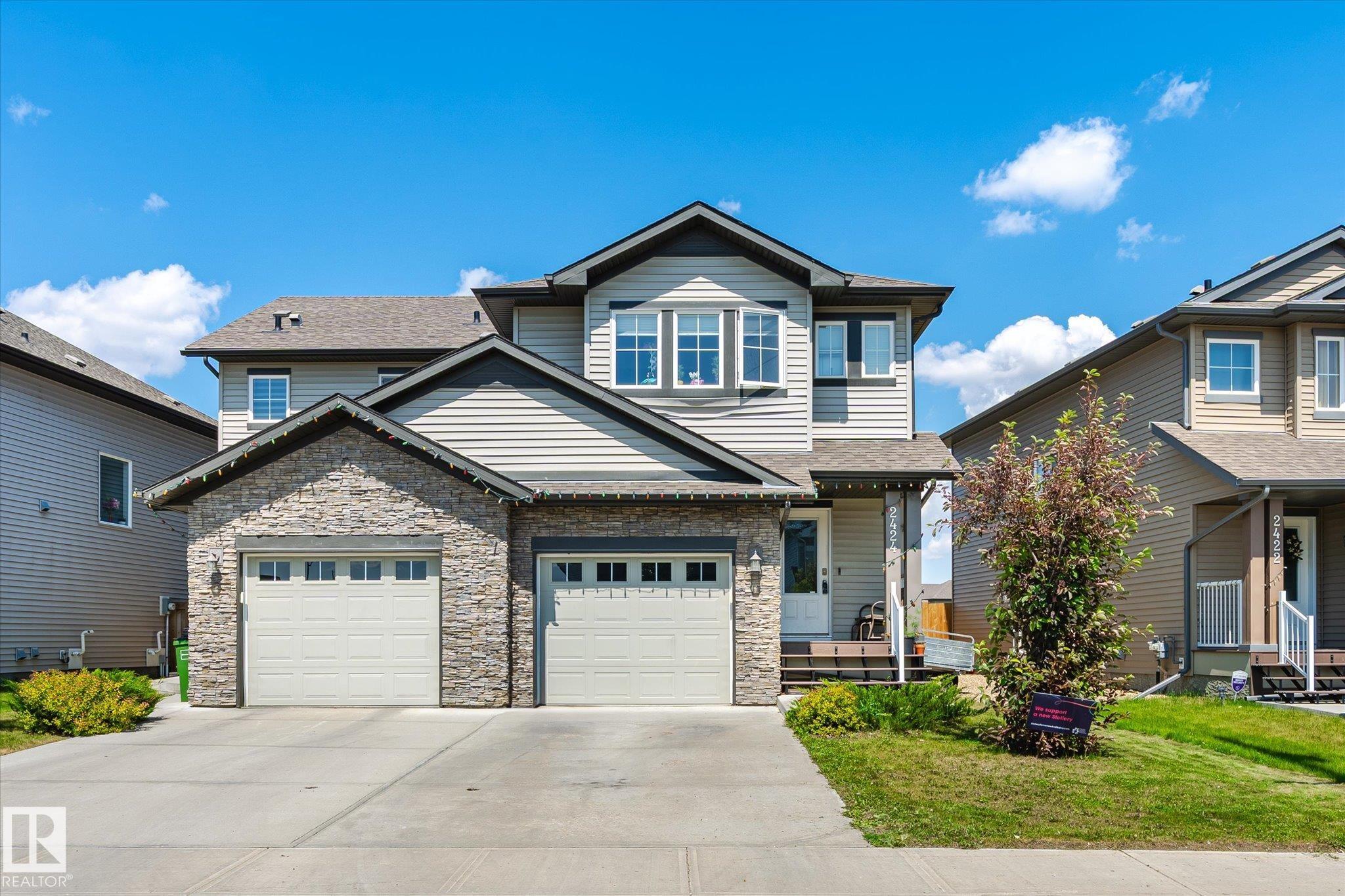 19 Av Nw Unit 2424 Ave #a, Edmonton, AB T6T 2C9
