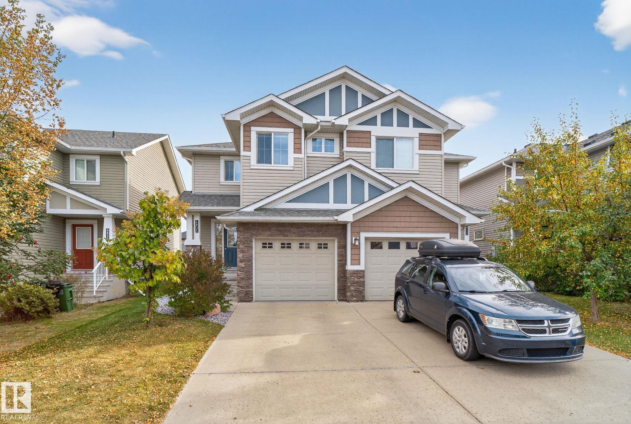 6835 Cardinal Li Link SW, Edmonton, AB T6W 1Z1