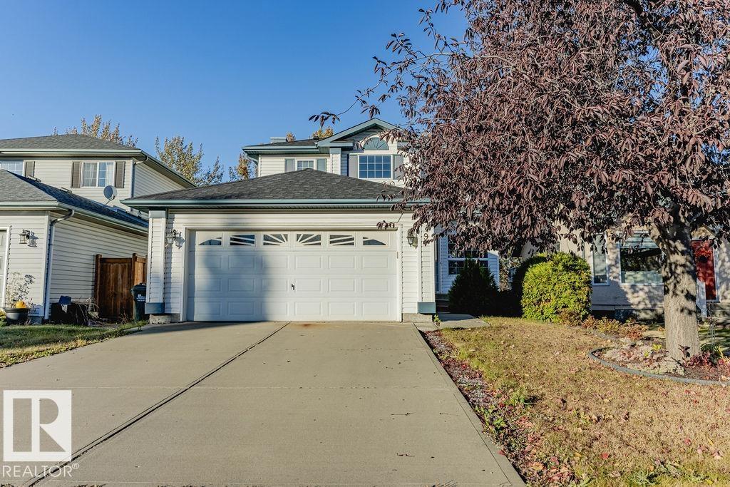 9 Donnely Tc Ter, Sherwood Park, AB T8H 2B2