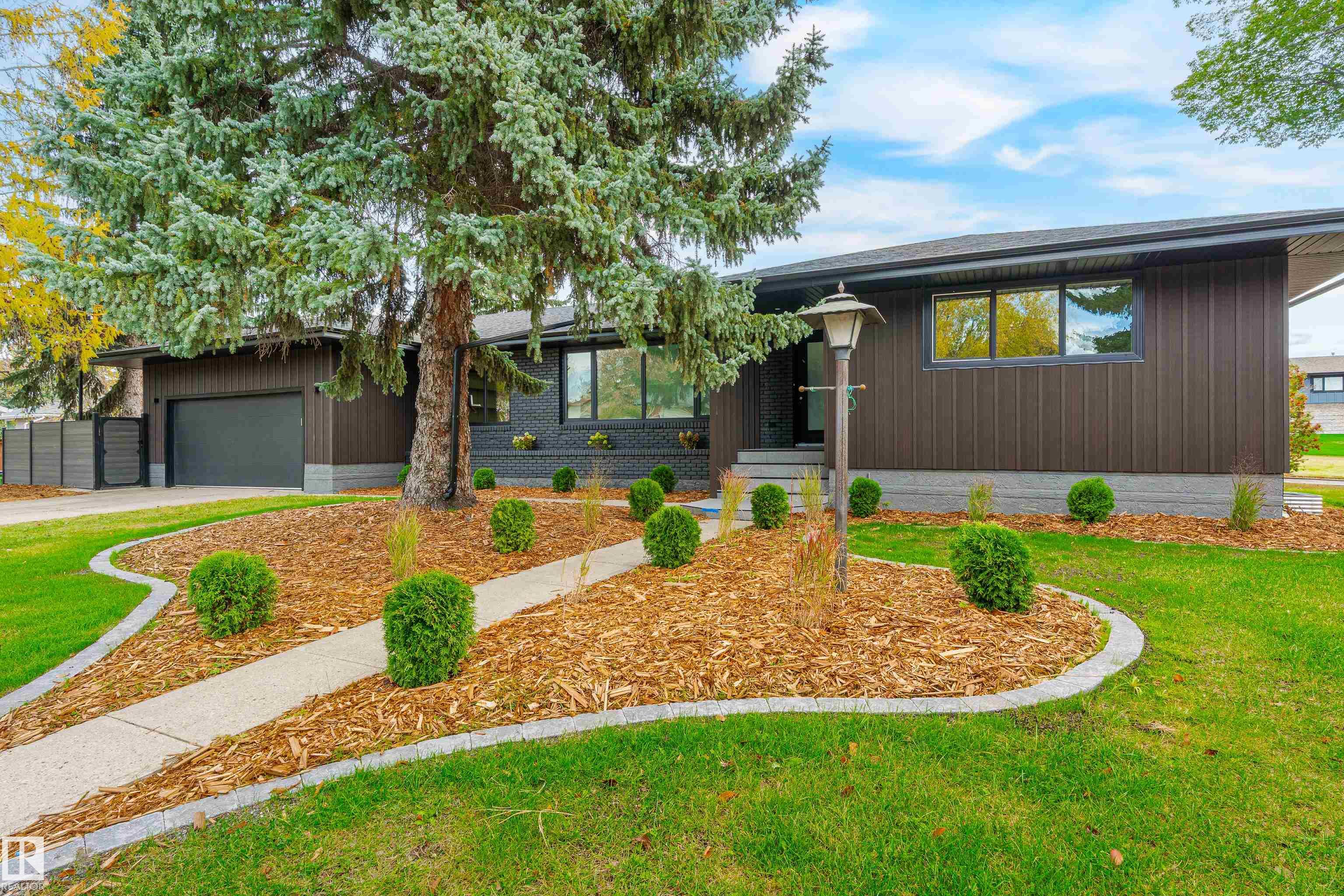 144 St Nw Unit 4803 St, Edmonton, AB T6H 4G9
