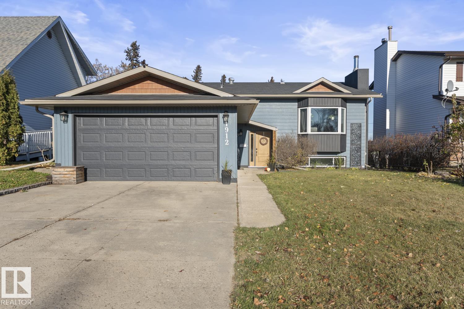 2 Av Unit 1912 Ave, Cold Lake, AB T9M 1E3