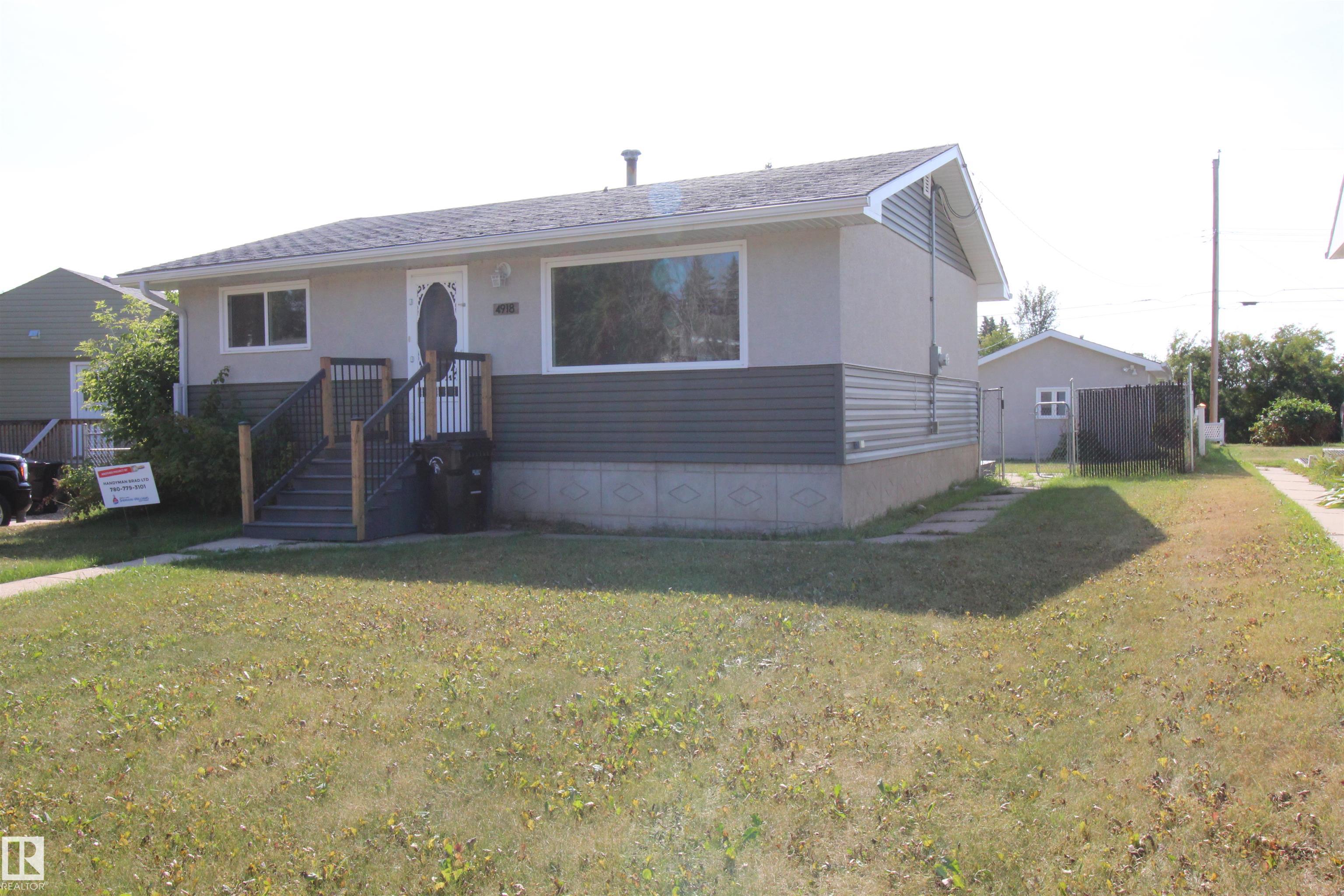 46 St Unit 4918 St #a, Barrhead, AB T7N 1H6
