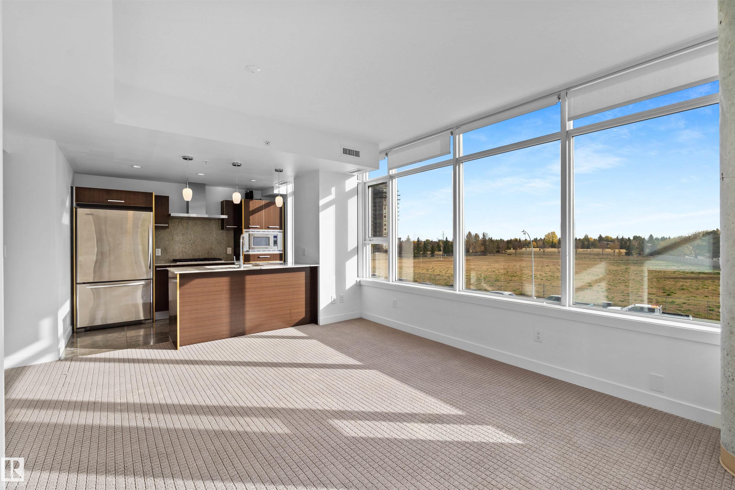2606 109 Street Northwest #209, Edmonton, AB T6J 3S9