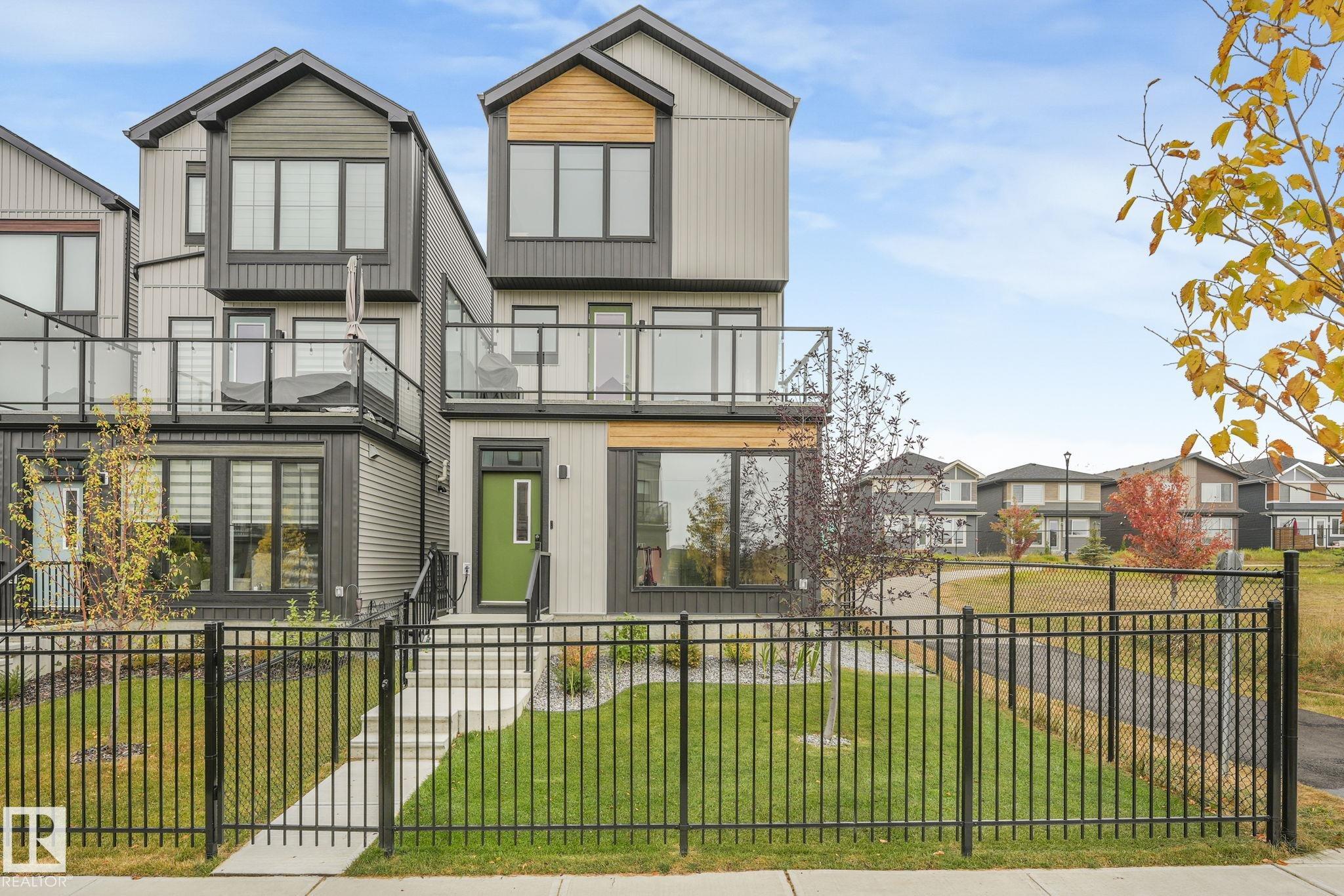 38 St Sw Unit 488 St #a, Edmonton, AB T6X 2X9