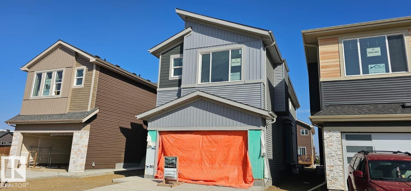 19 Rosa Cr Cres, St. Albert, AB T8N 7Y4