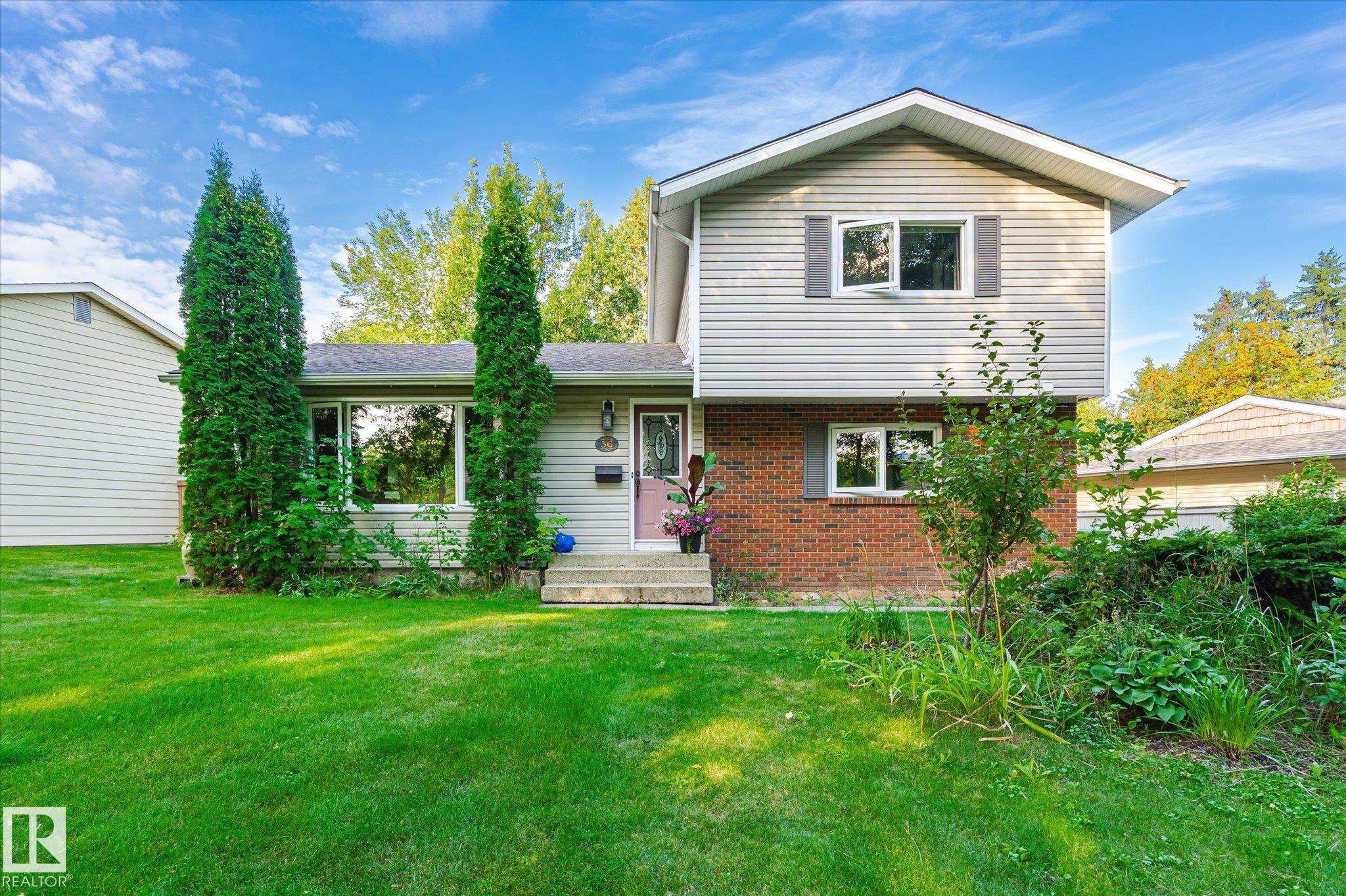 36 Broadview Cr Cres, St. Albert, AB T8N 0B2