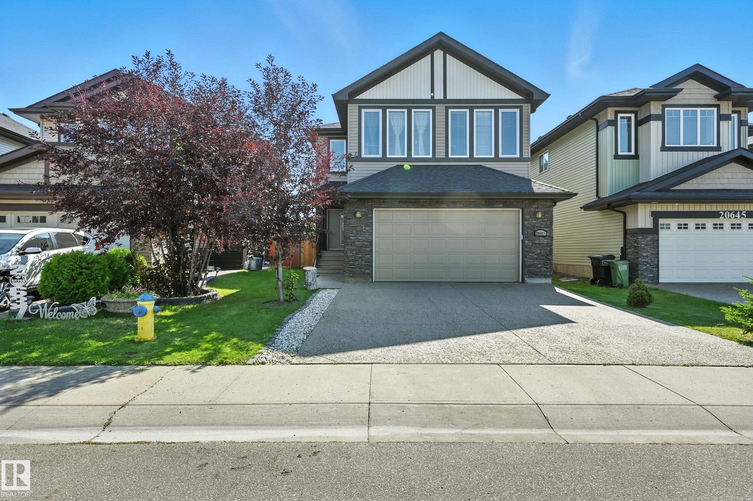 97 Av Nw Unit 20641 Ave #a, Edmonton, AB T5T 4V6
