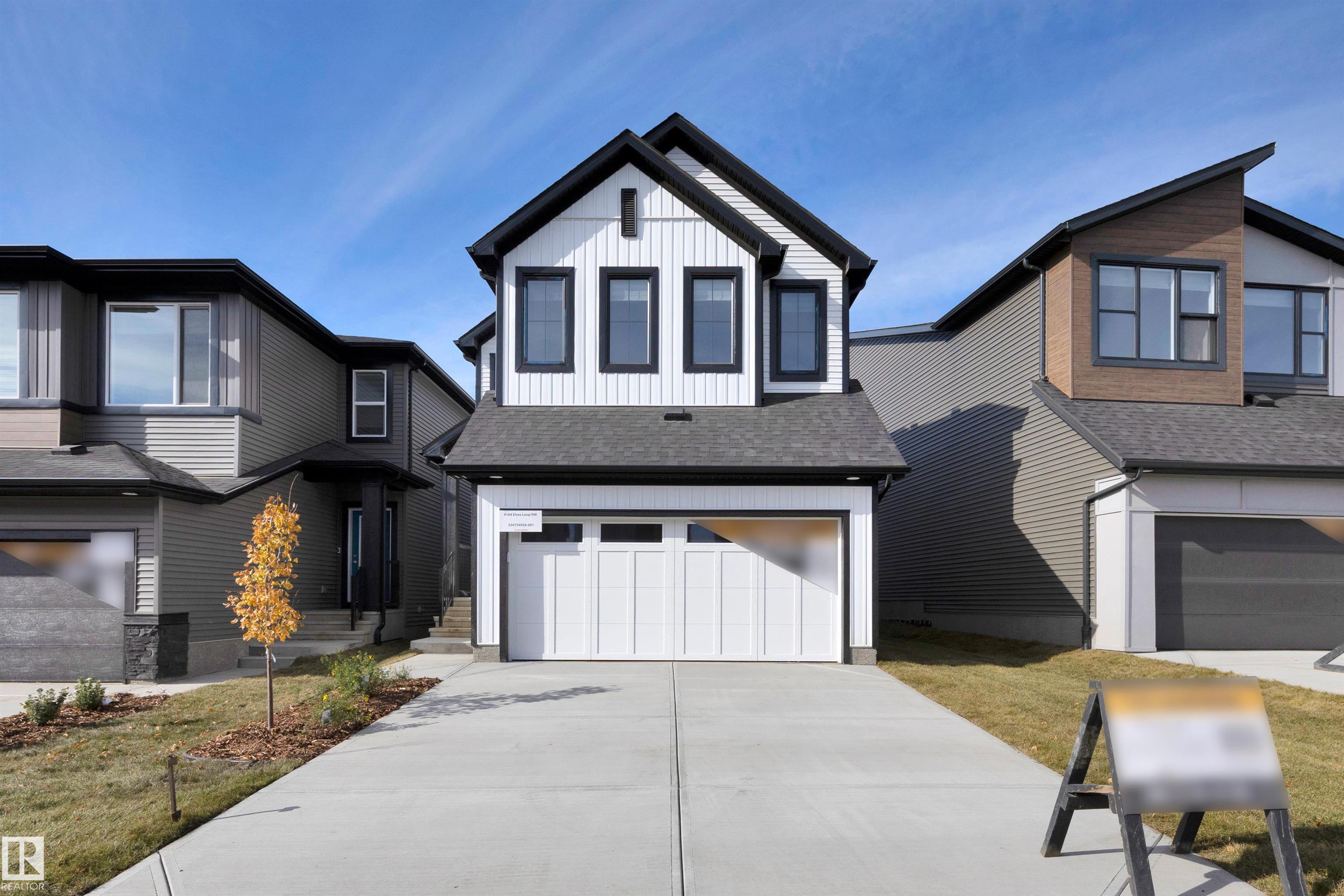 9104 Elves Lo Loop NW, Edmonton, AB T6M 3G2
