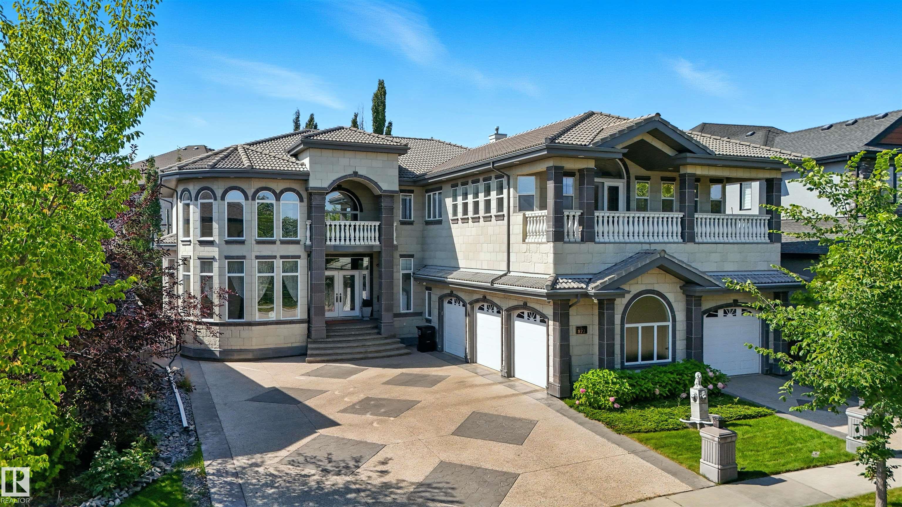 872 Hollands Landing Ld NW, Edmonton, AB T6R 3T1