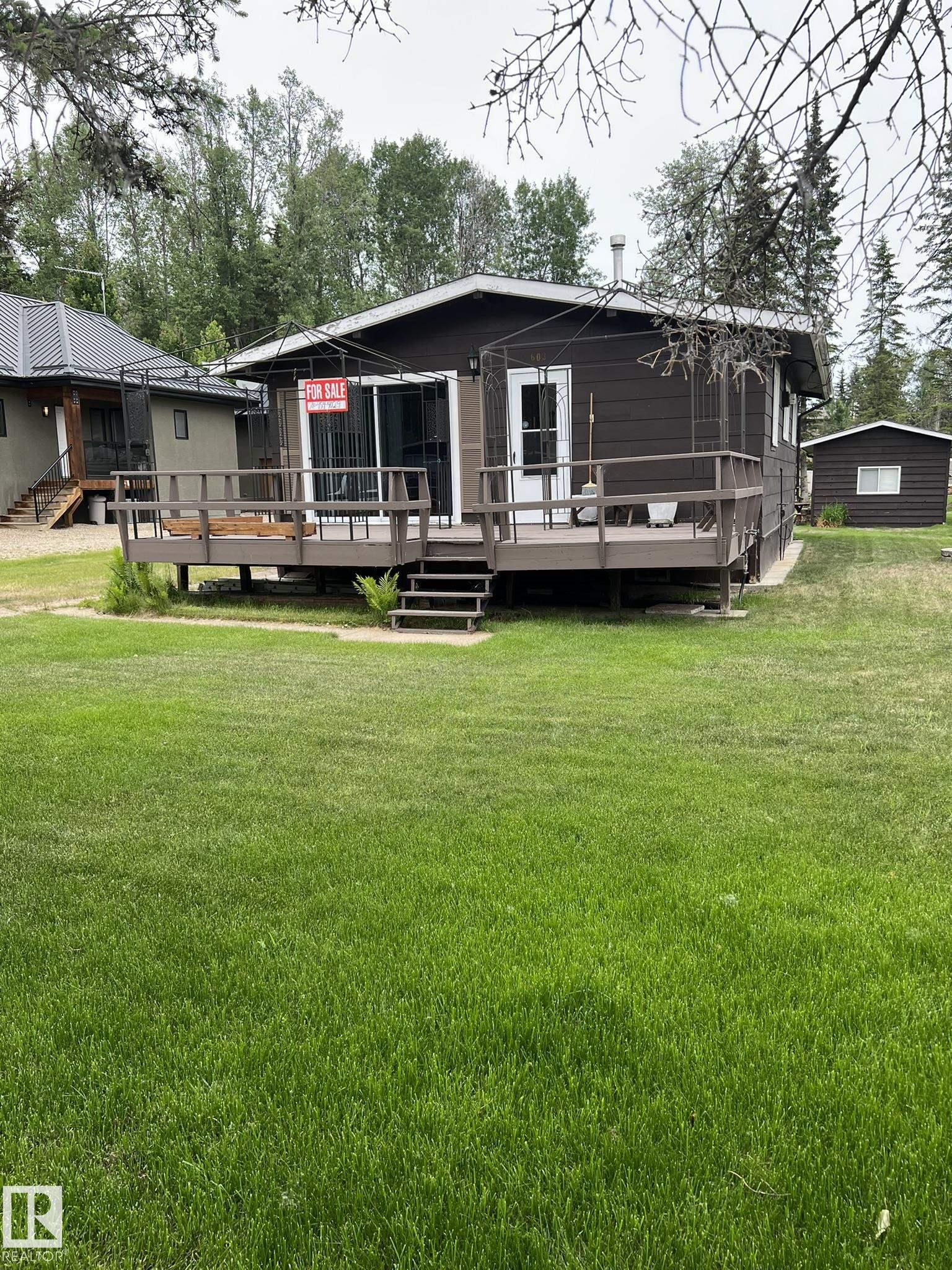 603 Long Lake Dr, Long Lake, AB T6A 0M0