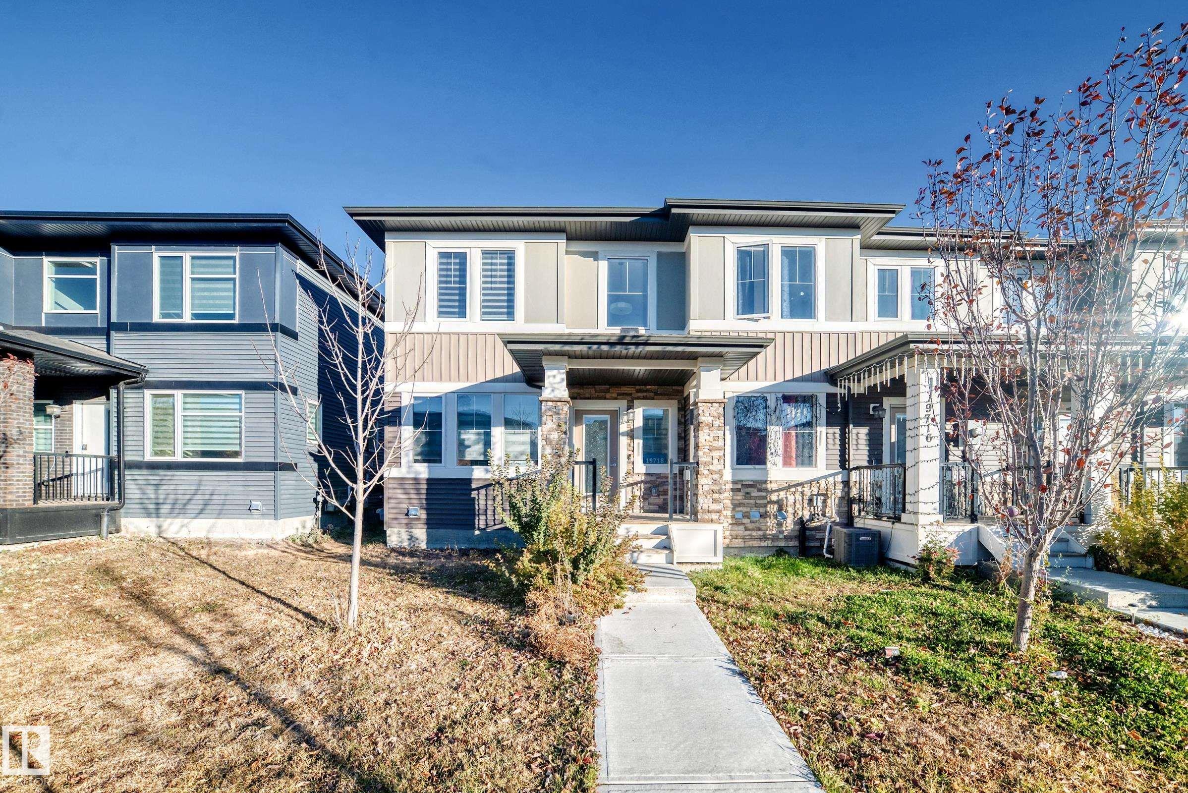 27 Av Nw Unit 19718 Ave, Edmonton, AB T6M 0X1