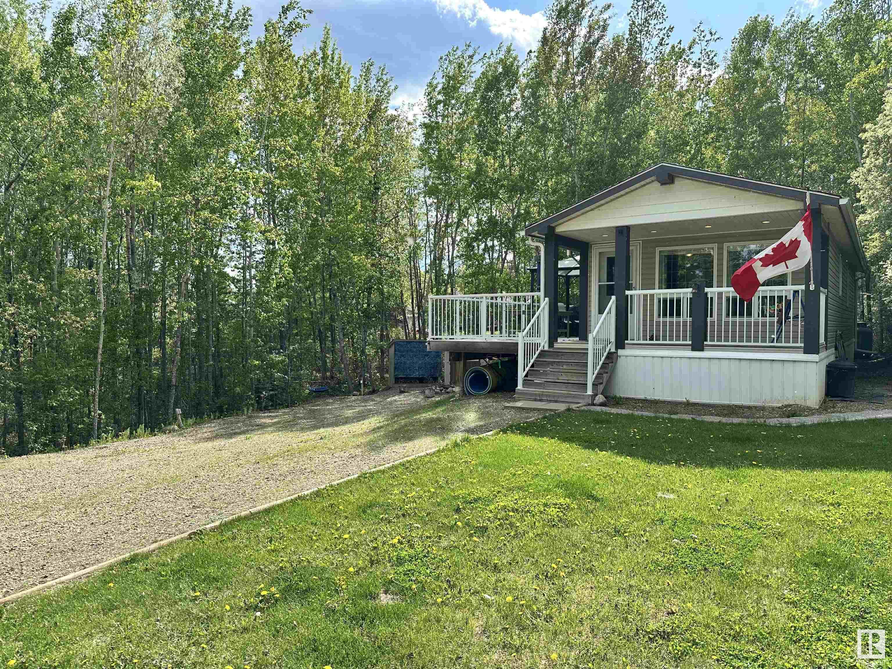 77 Marion Cr Cres, Whispering Hills, AB T9S 1S3