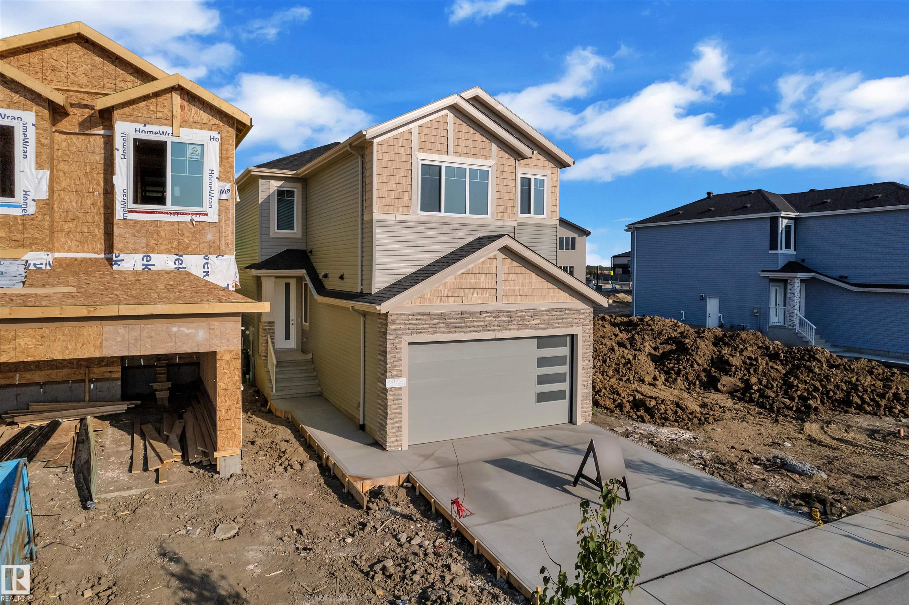 36 St Unit 4319 St, Beaumont, AB T4X 3G8