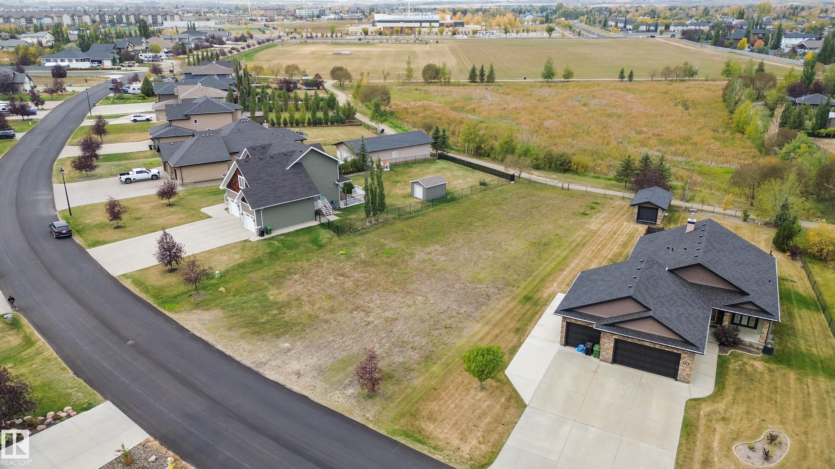 180 Greenfield Way, Fort Saskatchewan, AB T8L 0B3