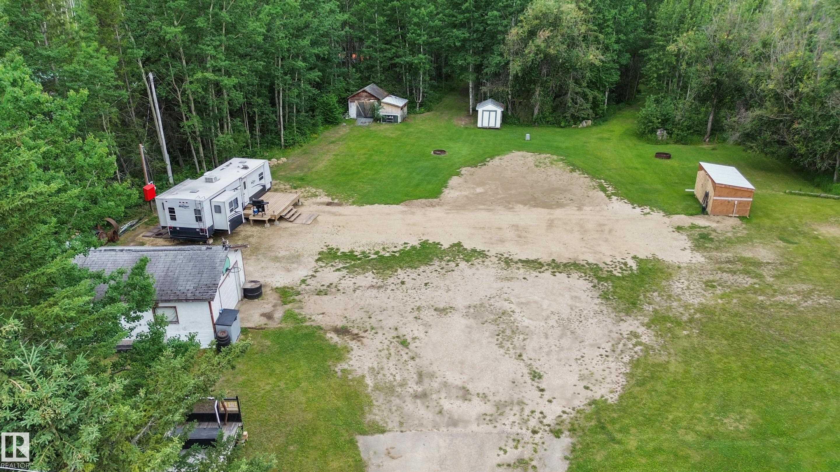 APT 41-4219 Twp 545, Rural Lac Ste. Anne County, AB T0E 0L0
