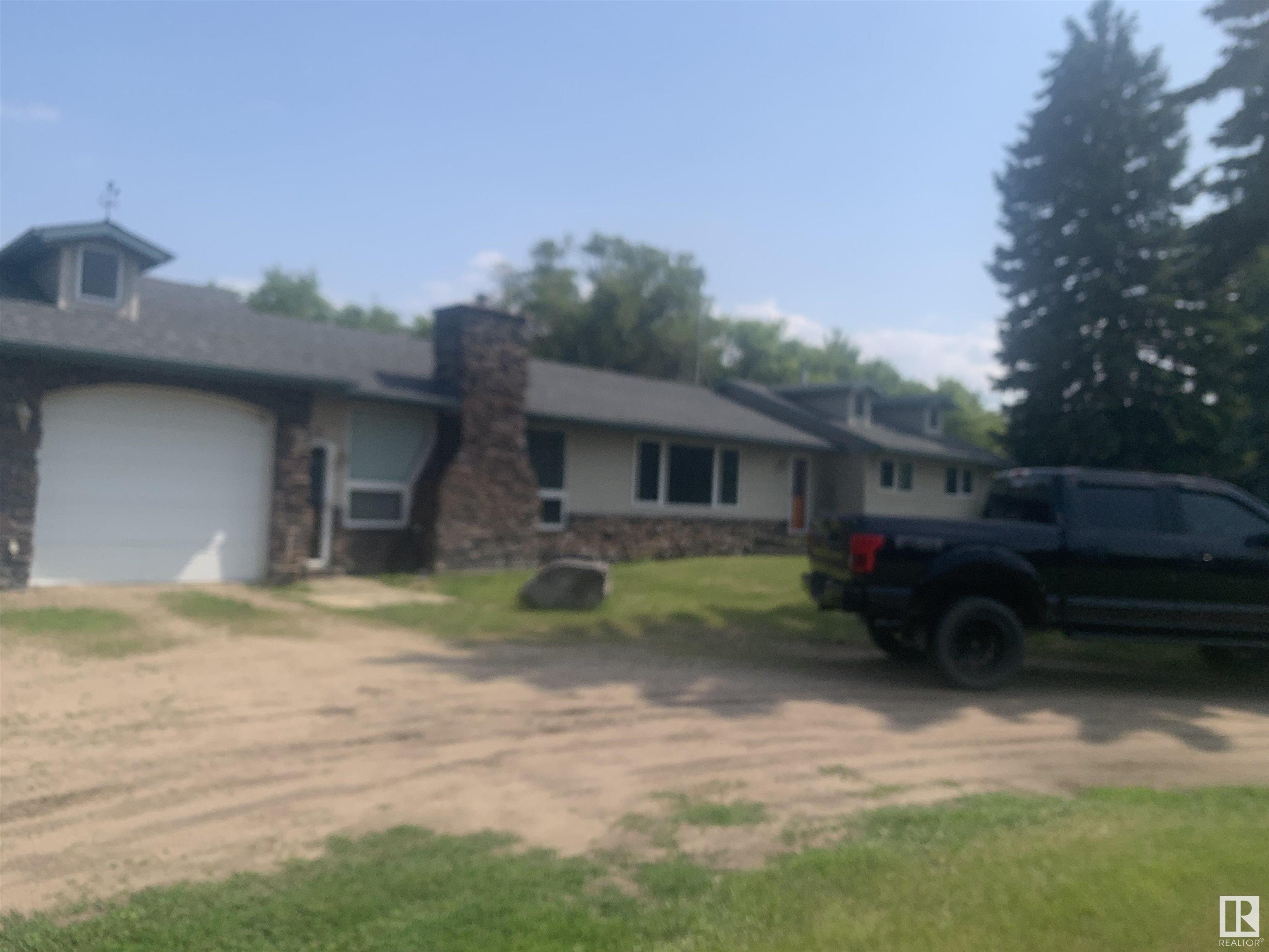 25 St Ne Unit 18403 St, Edmonton, AB T5Y 6K2