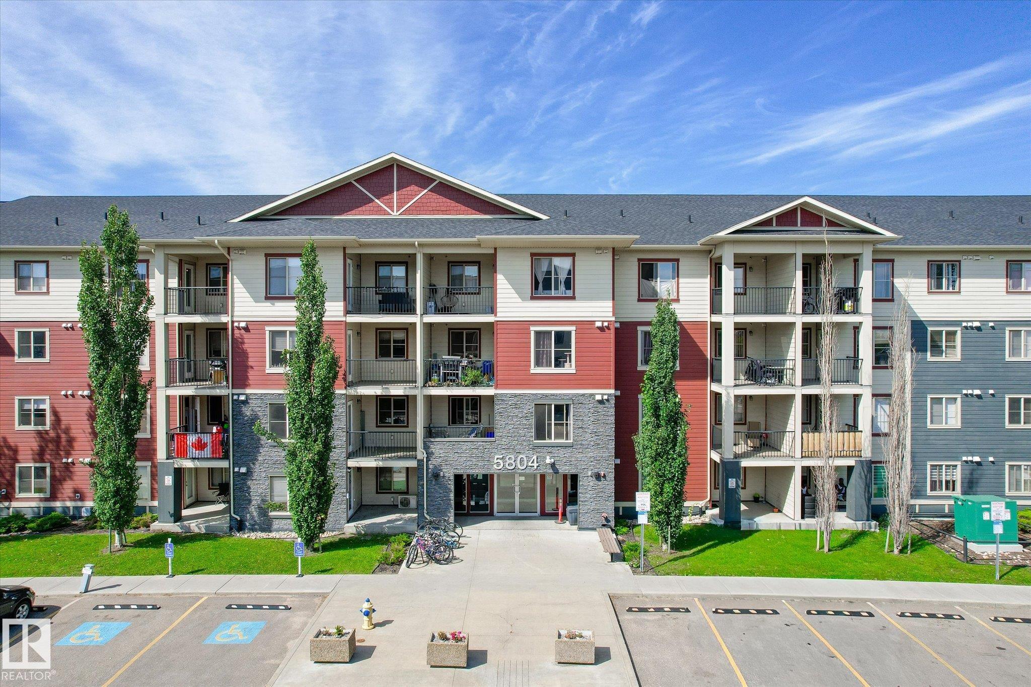 5804 Mullen Place Northwest #204, Edmonton, AB T6R 0W3